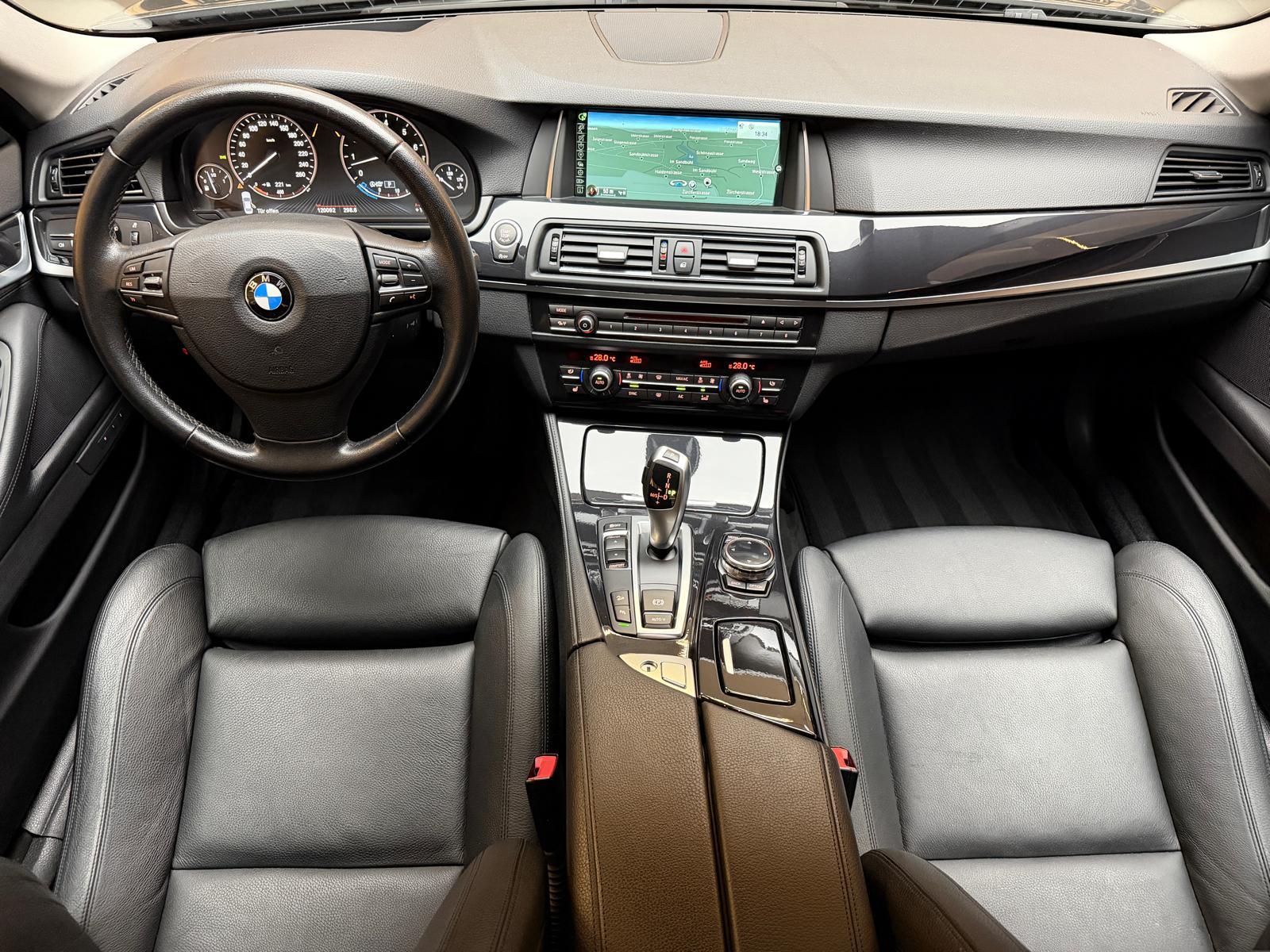 BMW 535i xDrive-image-11