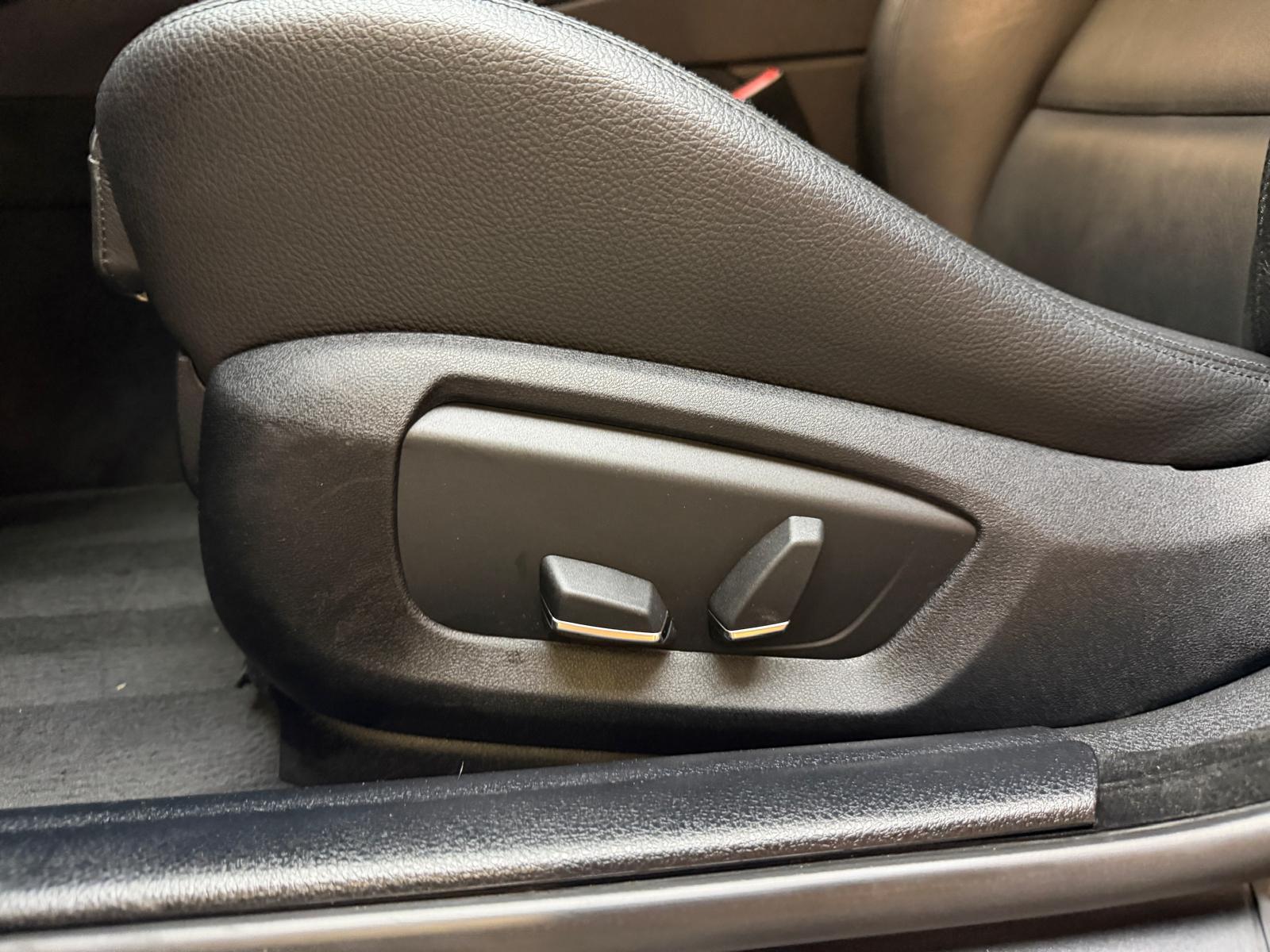 BMW 535i xDrive-image-24
