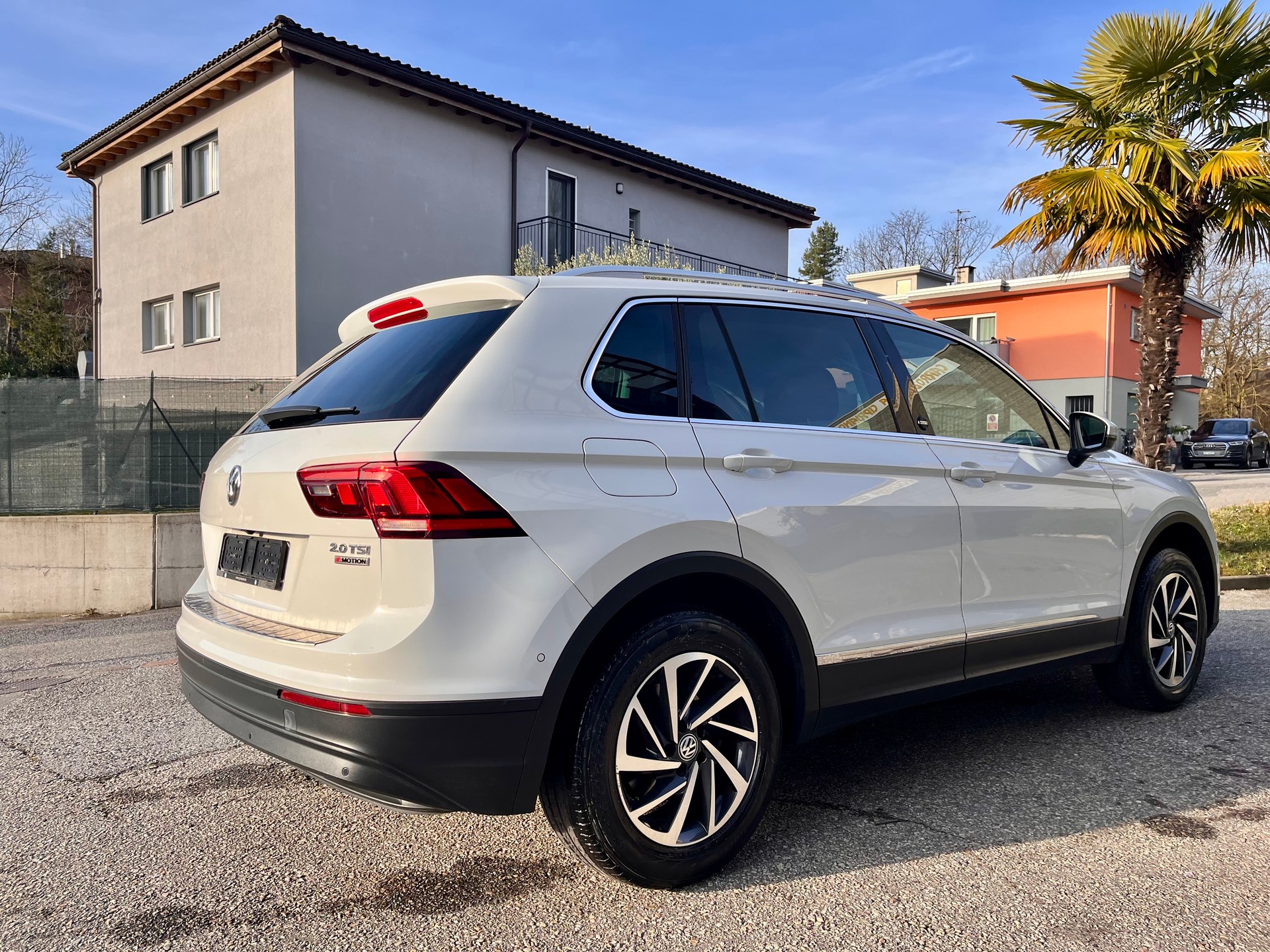VW Tiguan 2.0TSI Sound 4Motion DSG-image-6