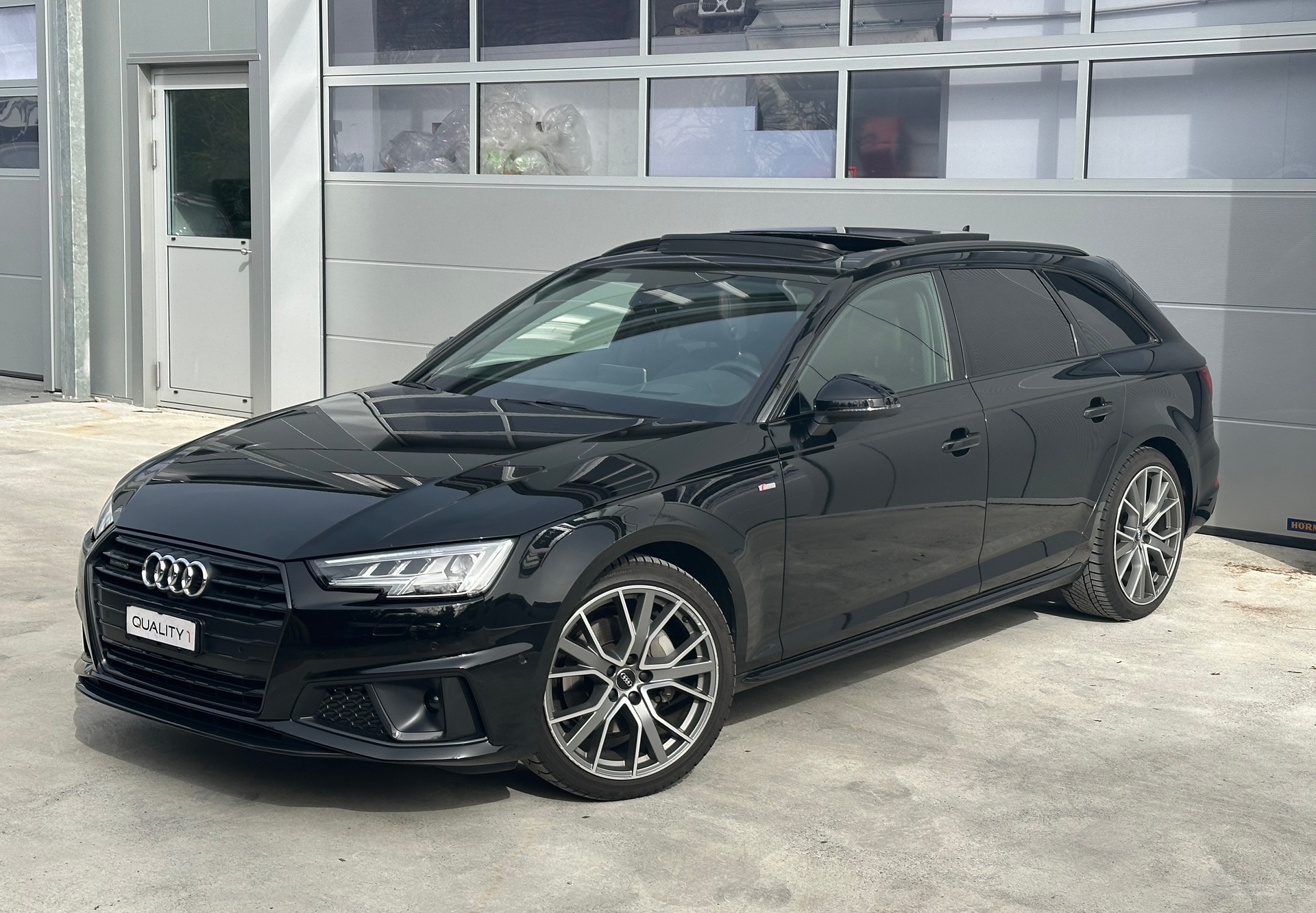 AUDI A4 Avant 40 TDI Sport quattro S-tronic-image-6