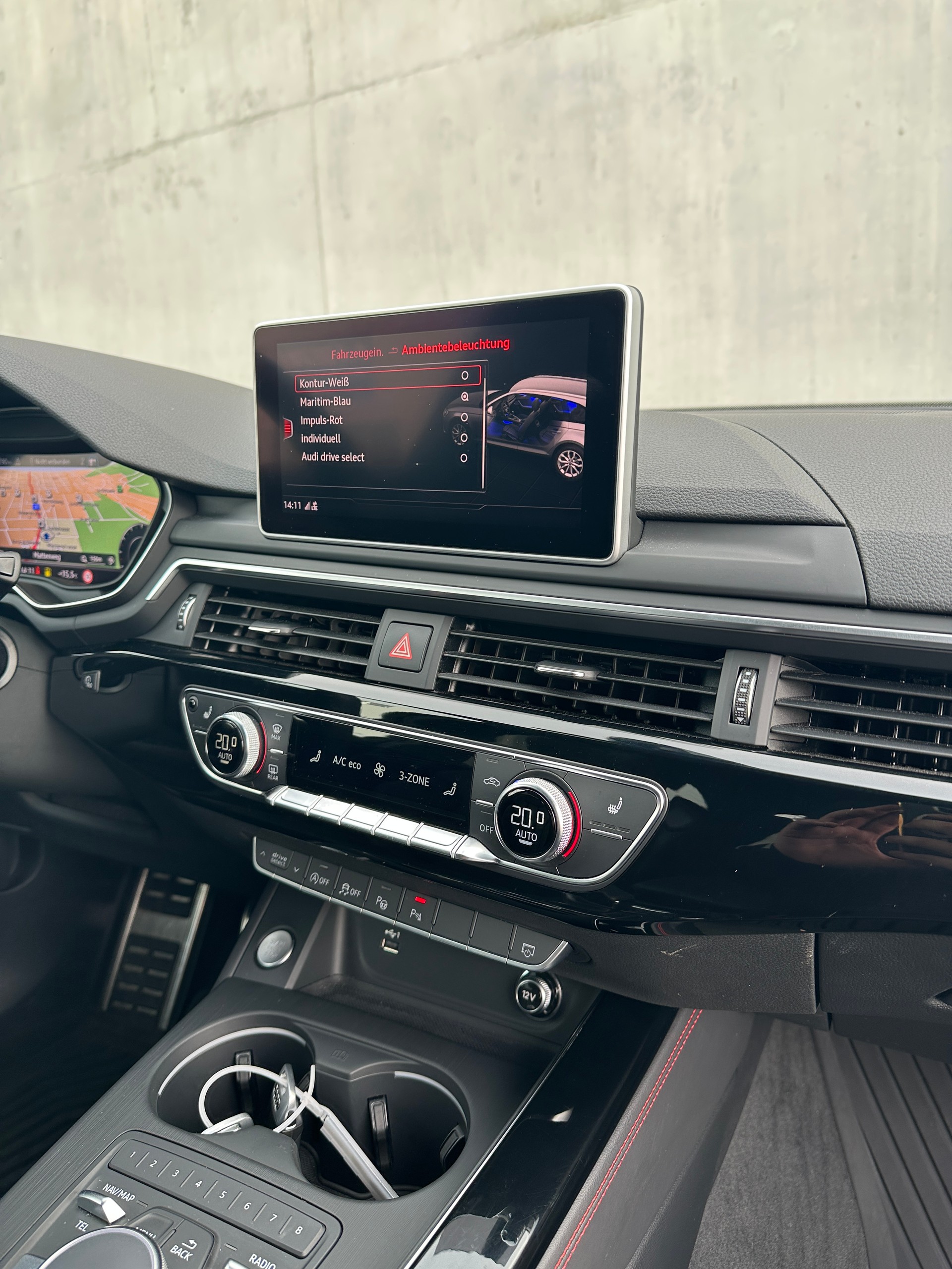 AUDI A4 Avant 40 TDI Sport quattro S-tronic-image-13