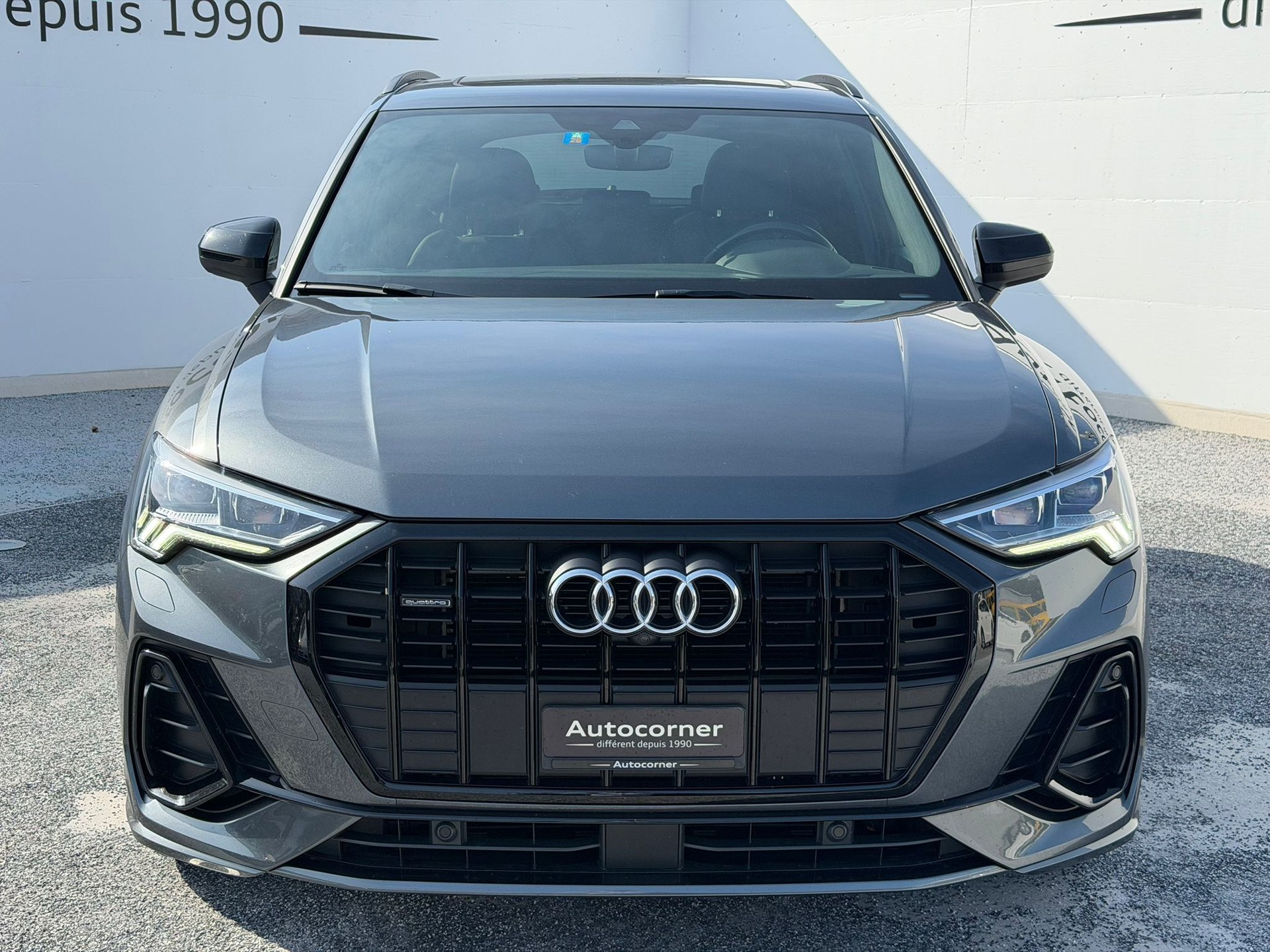 AUDI Q3 45 TFSI S line quattro S-tronic-image-5