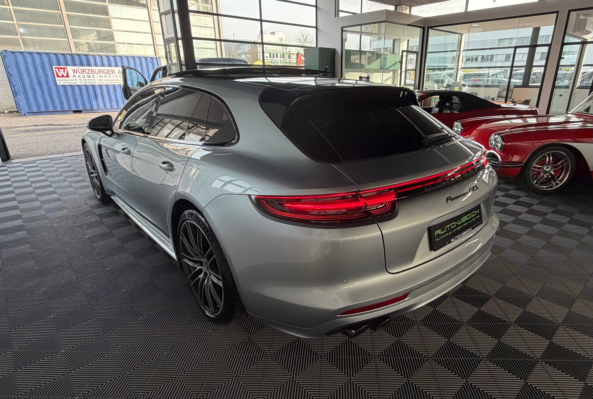 PORSCHE Panamera GTS 460PS 4.0 V8 4X4 Sport Turismo PDK-image-4