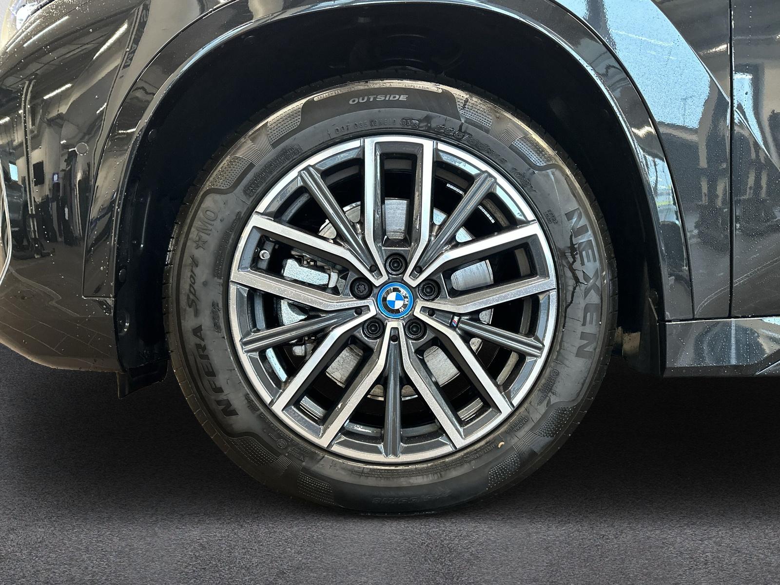 BMW iX1 30 M Sport xDrive U11 (CH) đ-image-10