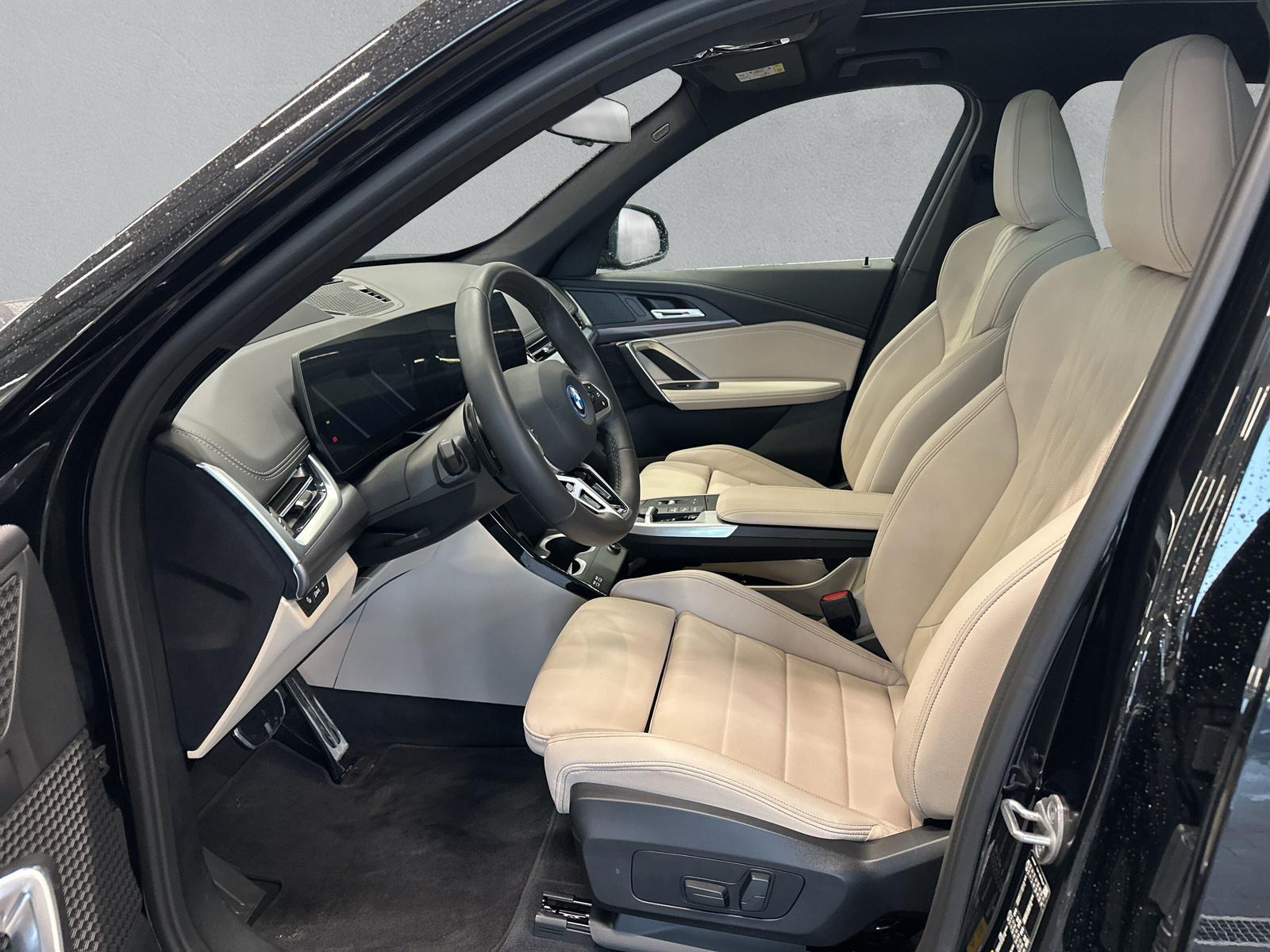 BMW iX1 30 M Sport xDrive U11 (CH) 📍-image-6