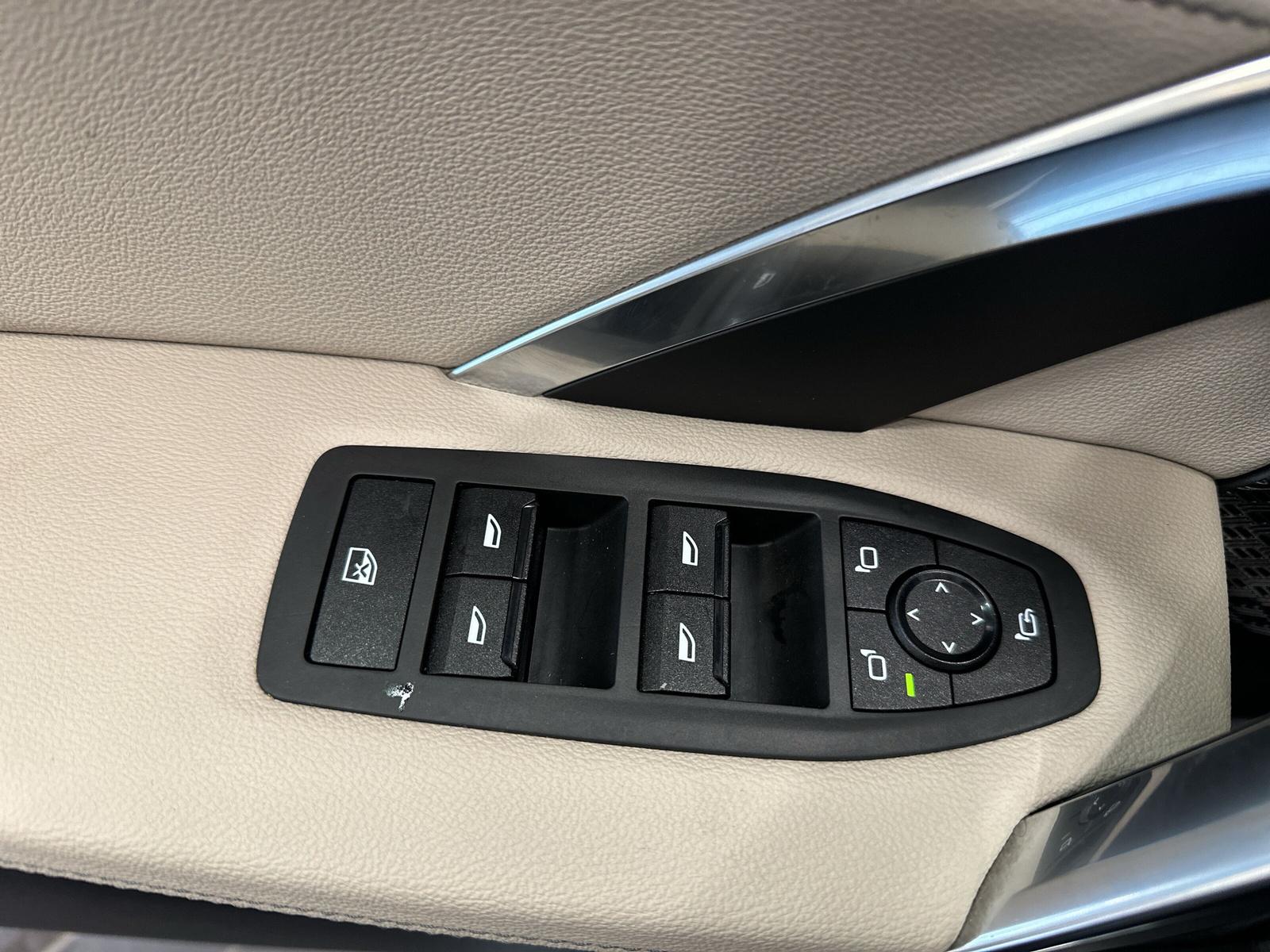BMW iX1 30 M Sport xDrive U11 (CH) đ-image-13