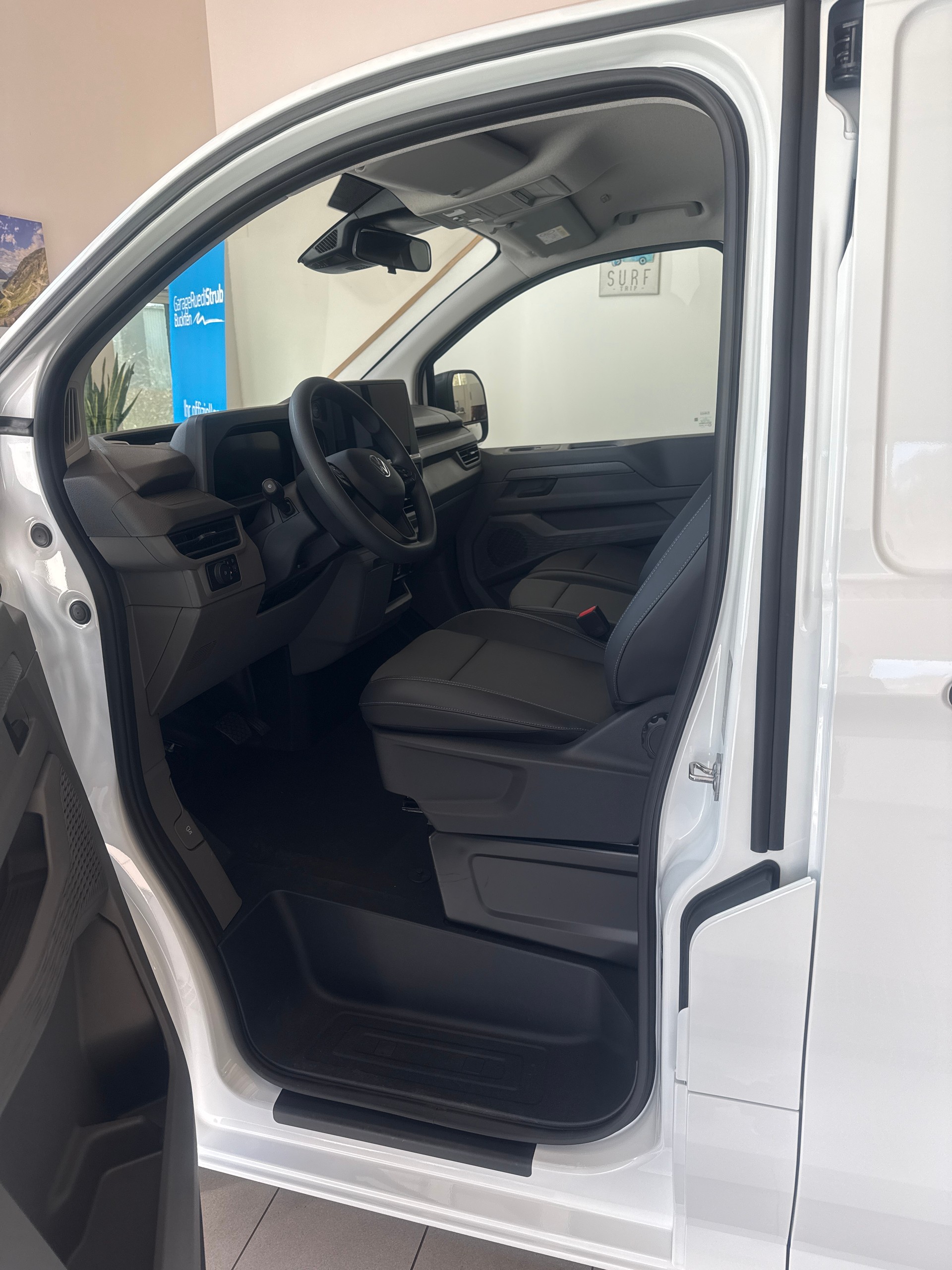 VW Transporter KW LR 150PS AUT 4M 2000ccm 150PS/110kW 4 Zylinder TDI Common Rail SCR Diesel-image-3