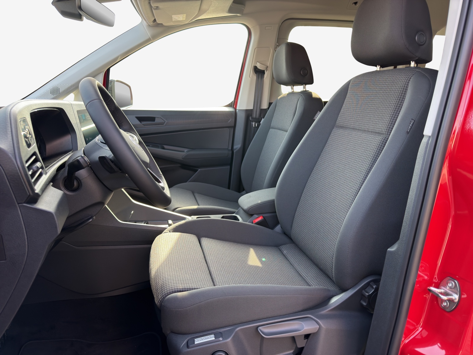 VW Caddy Maxi 1.5TSI 116PS DSG-image-7