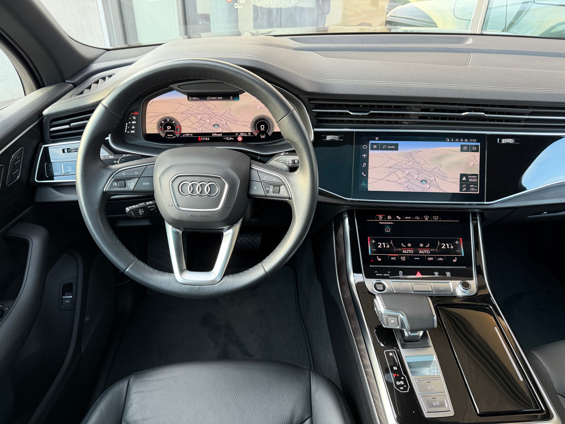 AUDI Q7 50 TDI quattro tiptronic-image-21