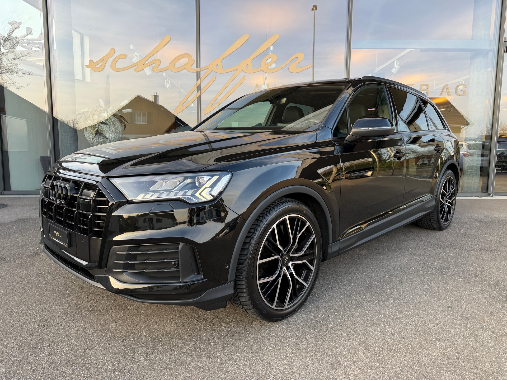 AUDI Q7 50 TDI quattro tiptronic-showroom-element-1