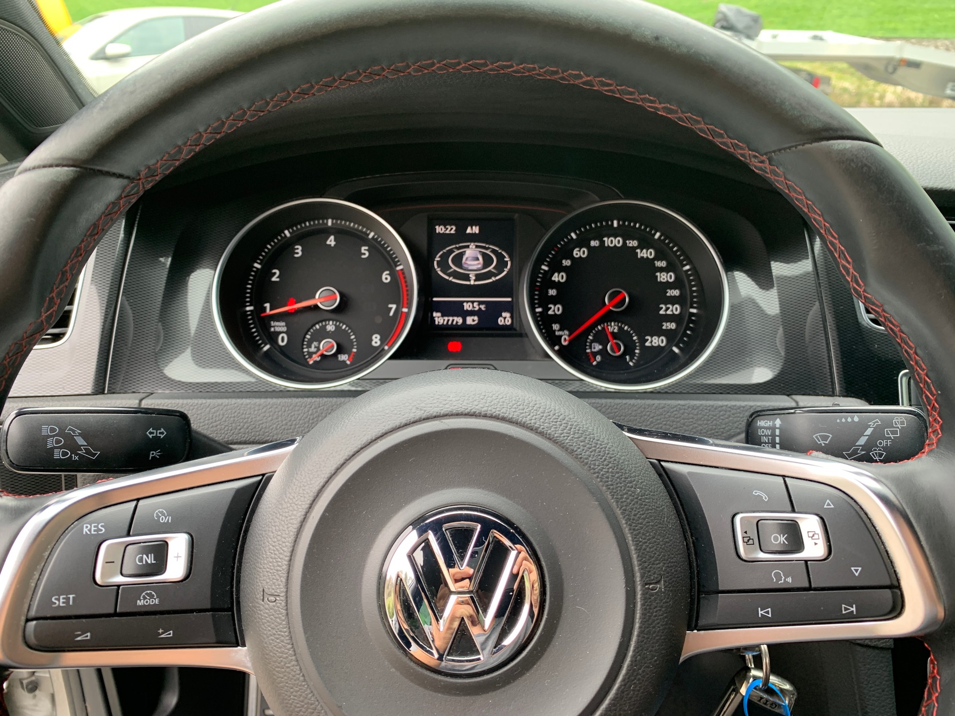 VW Golf 2.0 TSI GTI-image-10