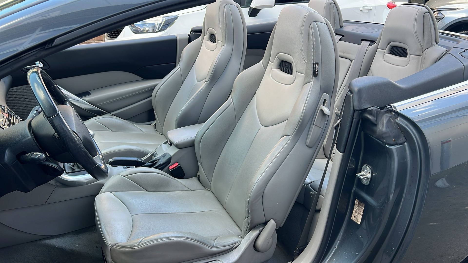 PEUGEOT 308 CC 1.6 16V Turbo Platinum-image-13