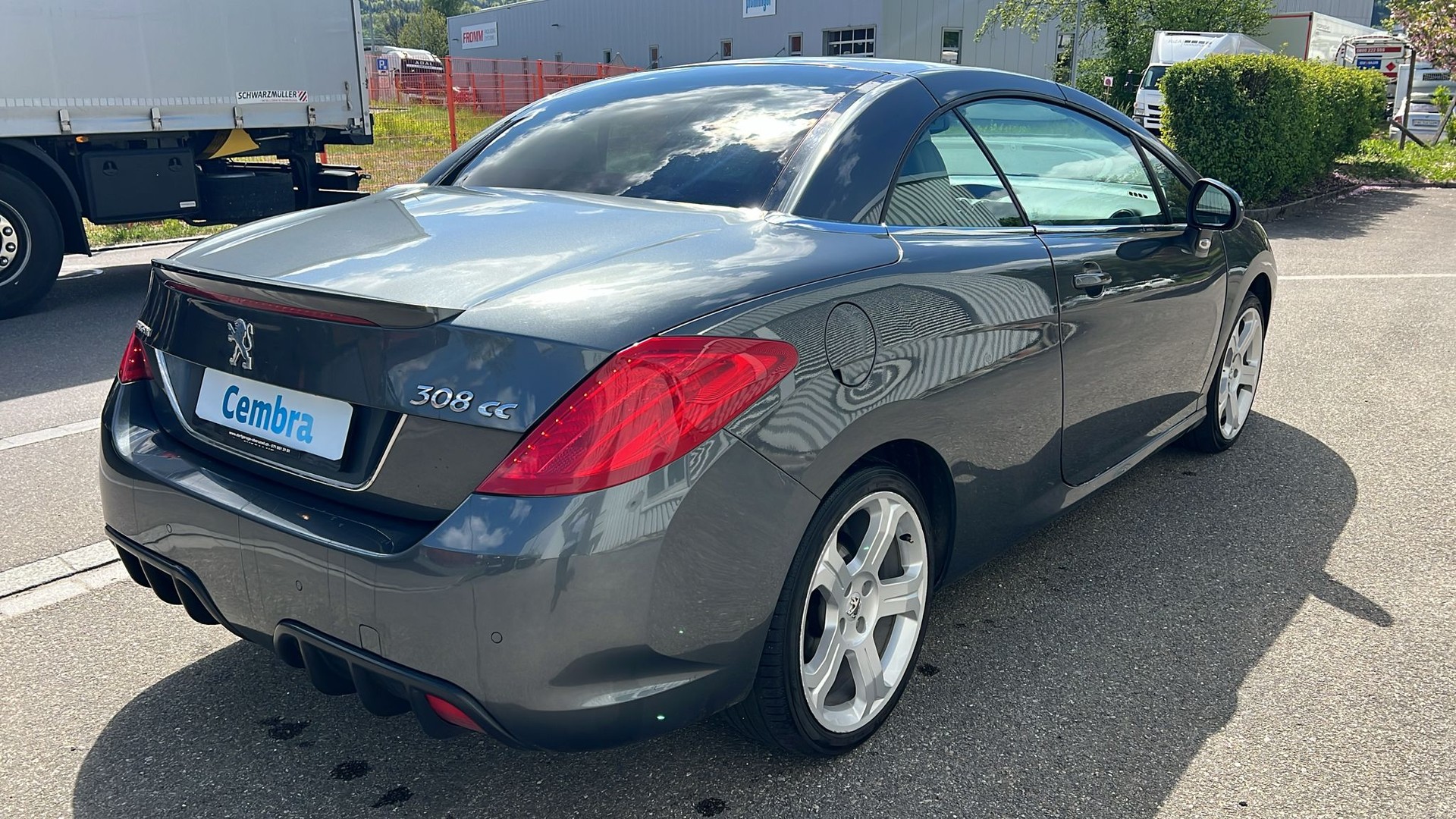 PEUGEOT 308 CC 1.6 16V Turbo Platinum-image-5