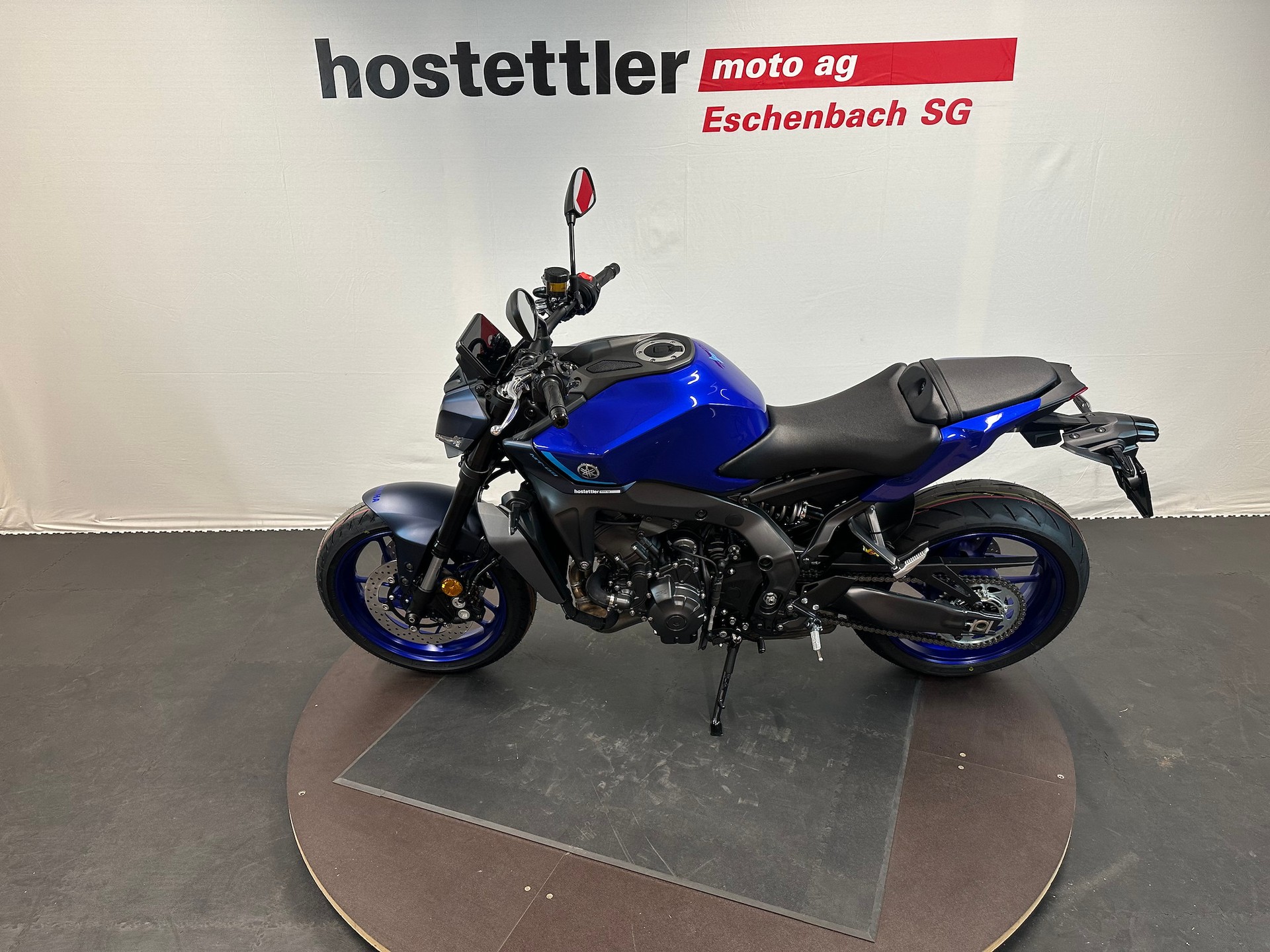 YAMAHA MT-09-showroom-element-3