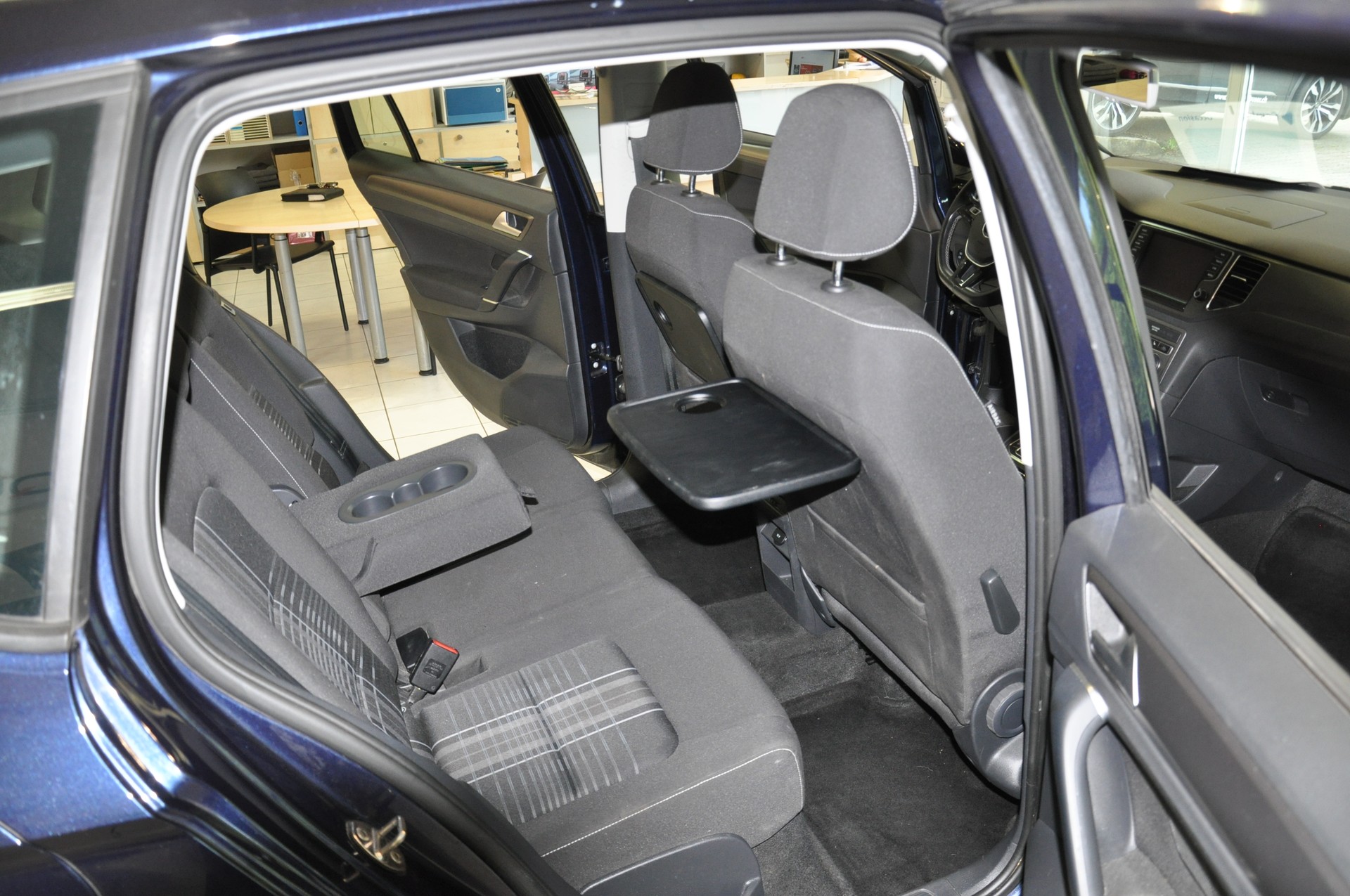 VW Golf Sportsvan 1.4 TSI Lounge DSG-image-7