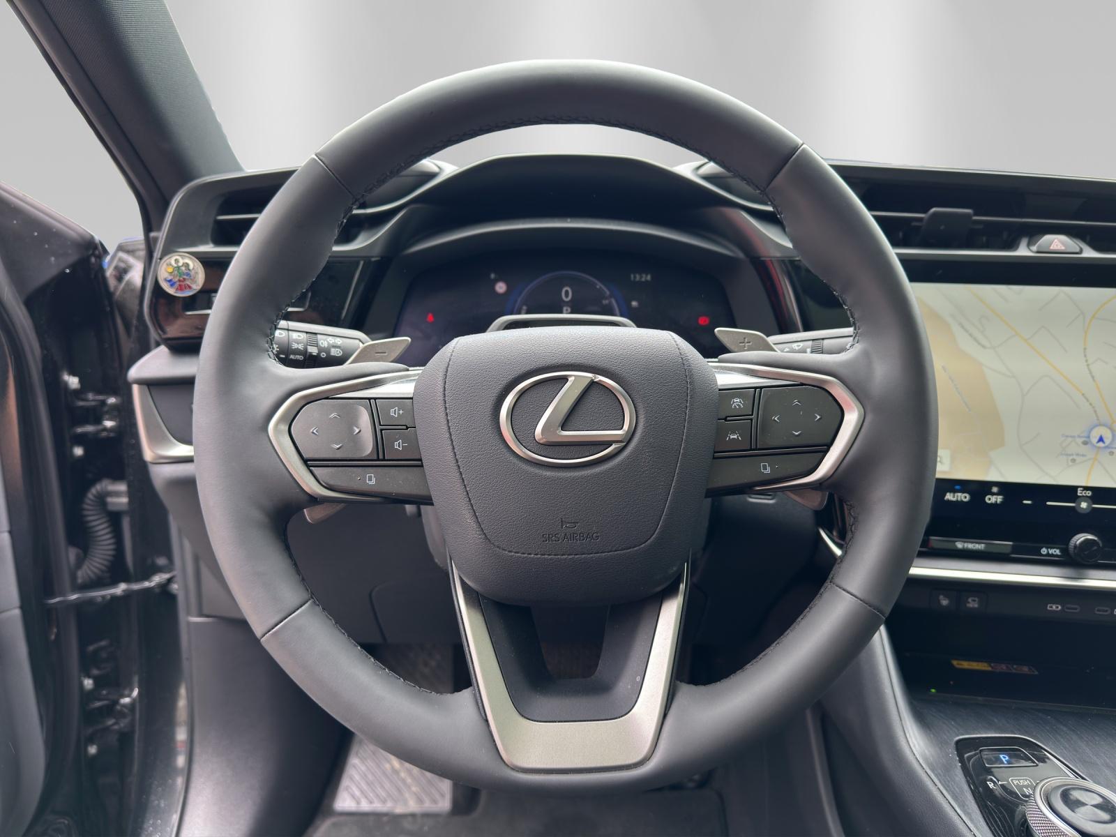 LEXUS RZ 450e Excellence-image-8