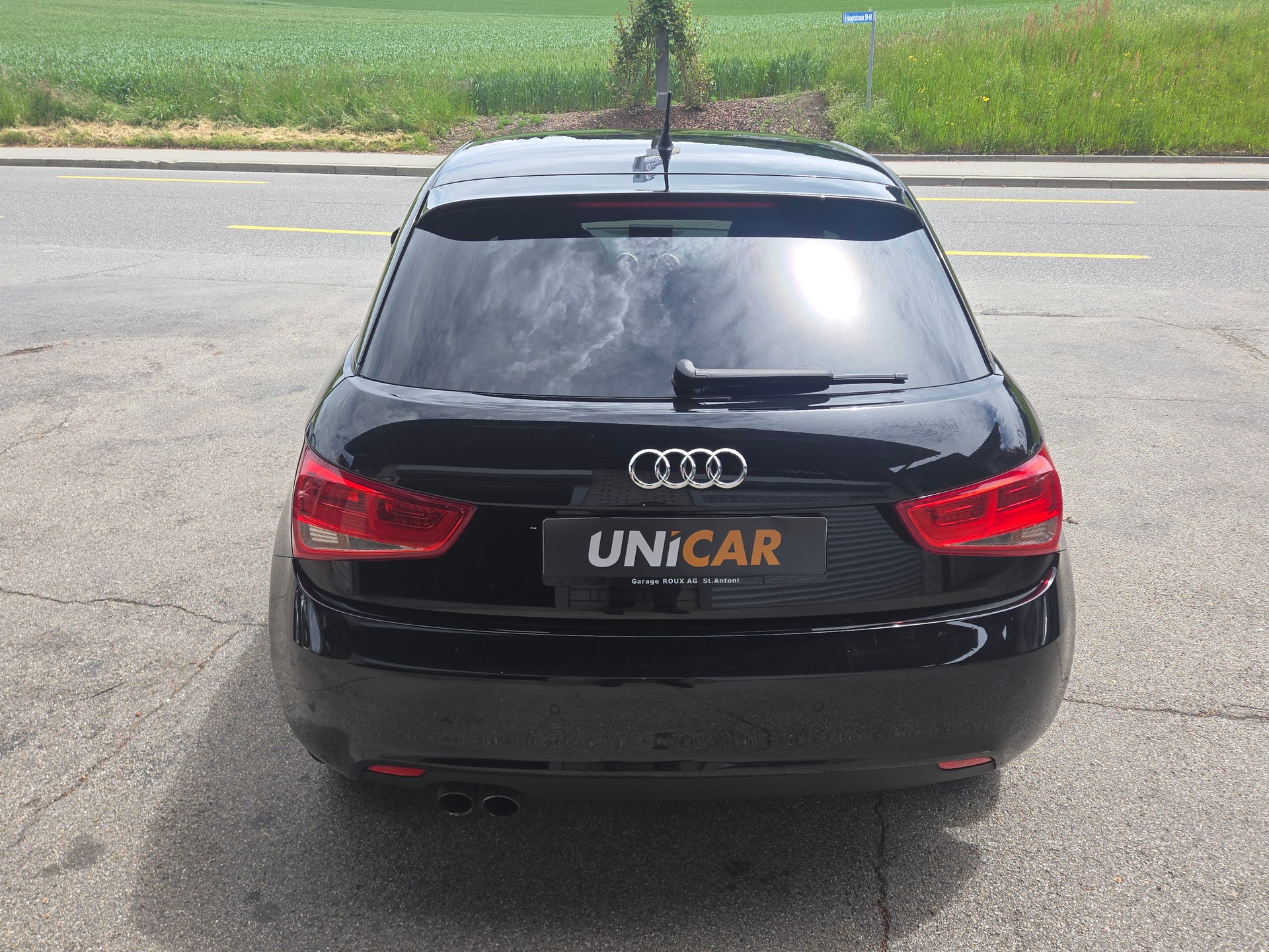 AUDI A1 Sportback 1.4 TFSI Ambition-image-4
