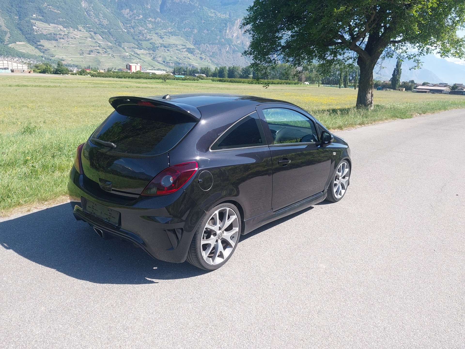 OPEL Corsa 1.6 Turbo OPC-image-4