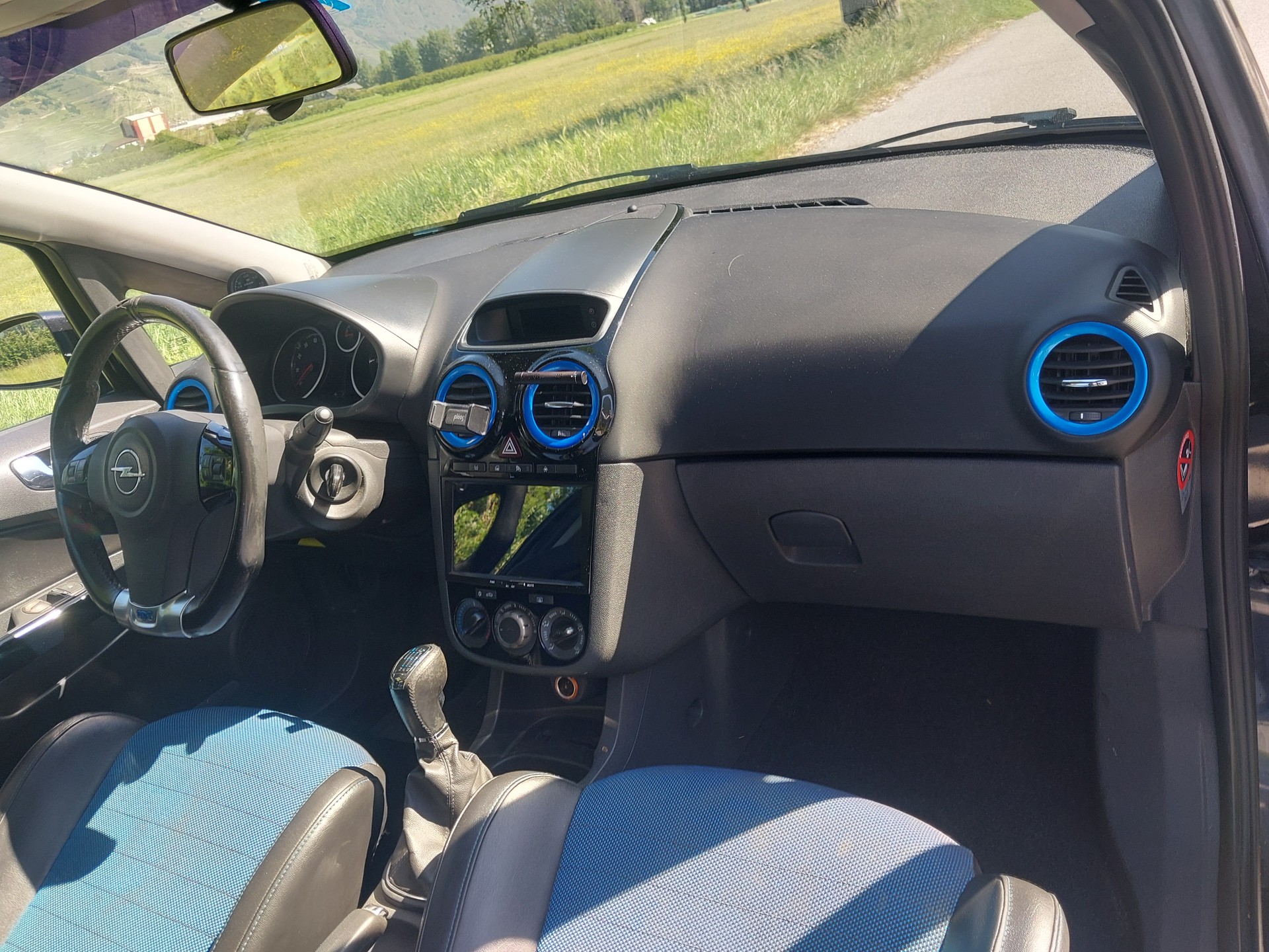 OPEL Corsa 1.6 Turbo OPC-image-7