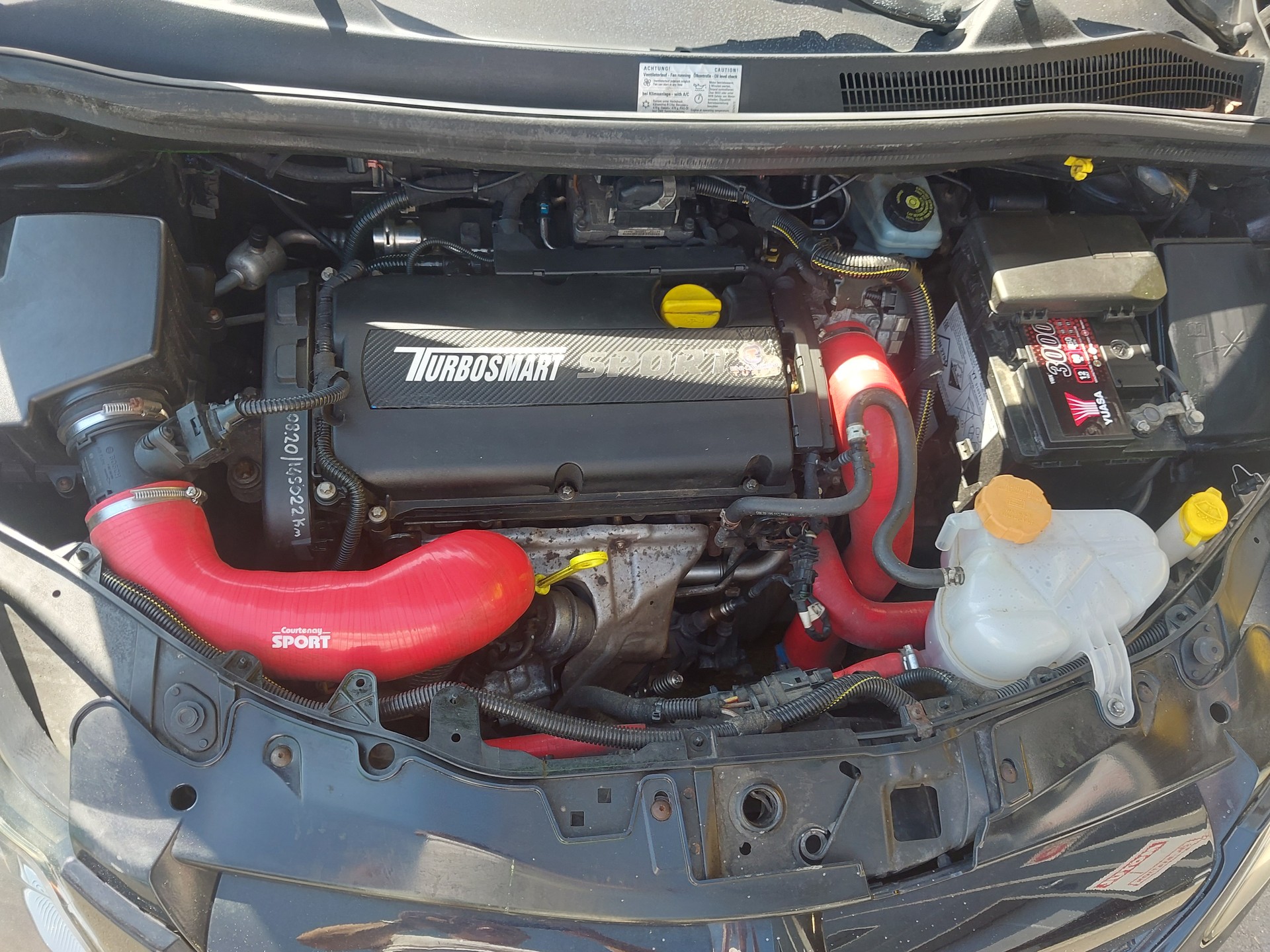 OPEL Corsa 1.6 Turbo OPC-image-6