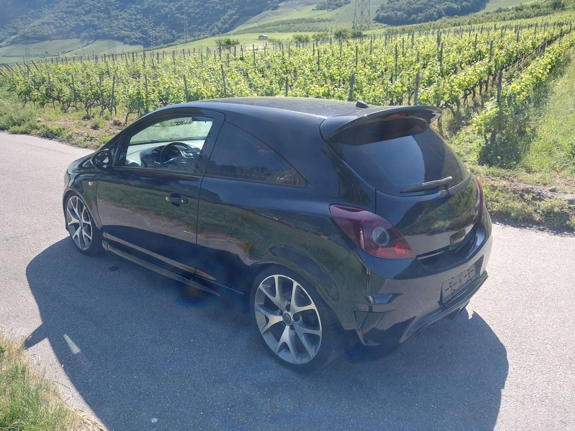 OPEL Corsa 1.6 Turbo OPC-image-2