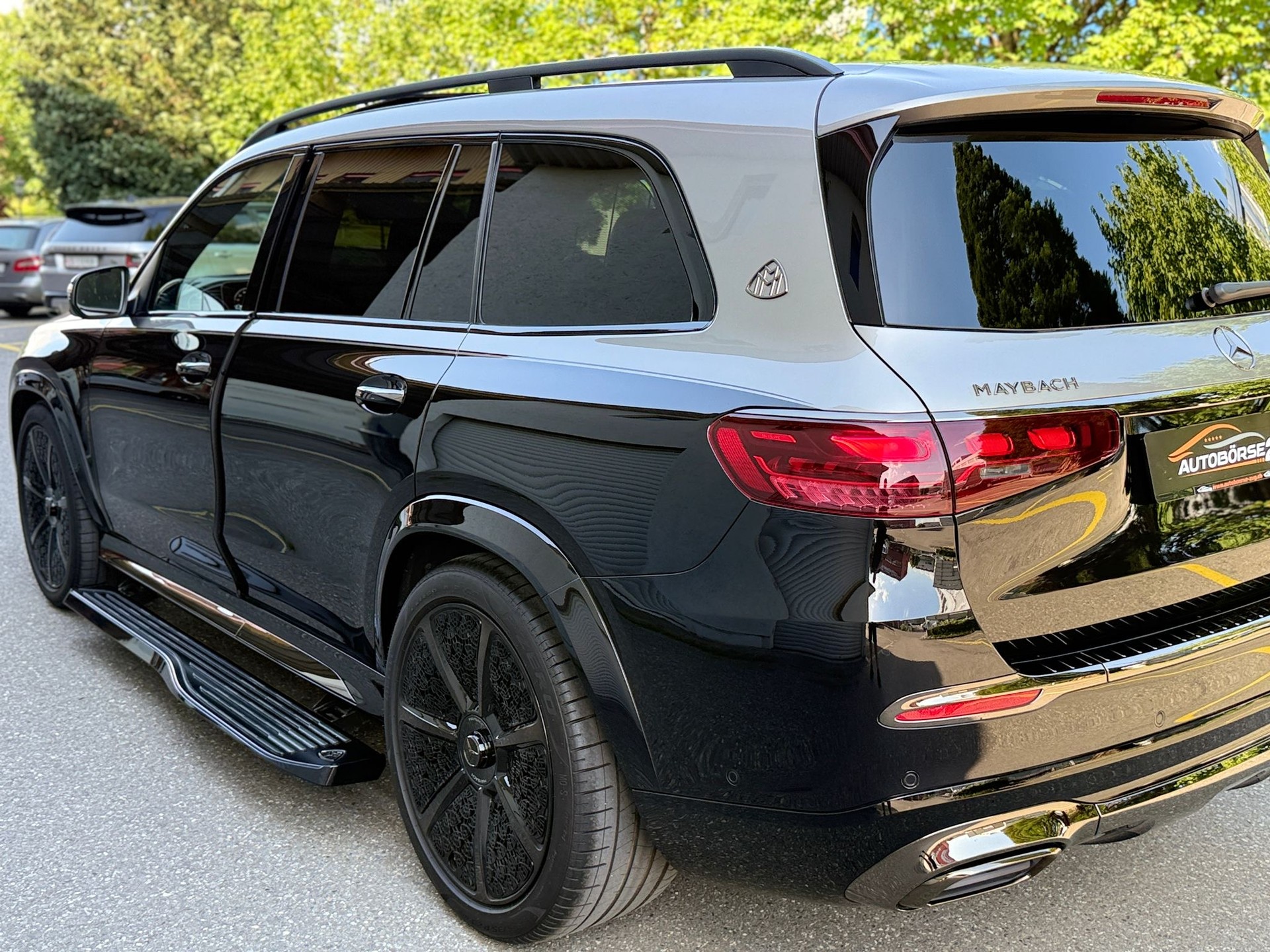 MERCEDES-BENZ GLS 600 4matic+ Maybach Night Star Facelift-image-9