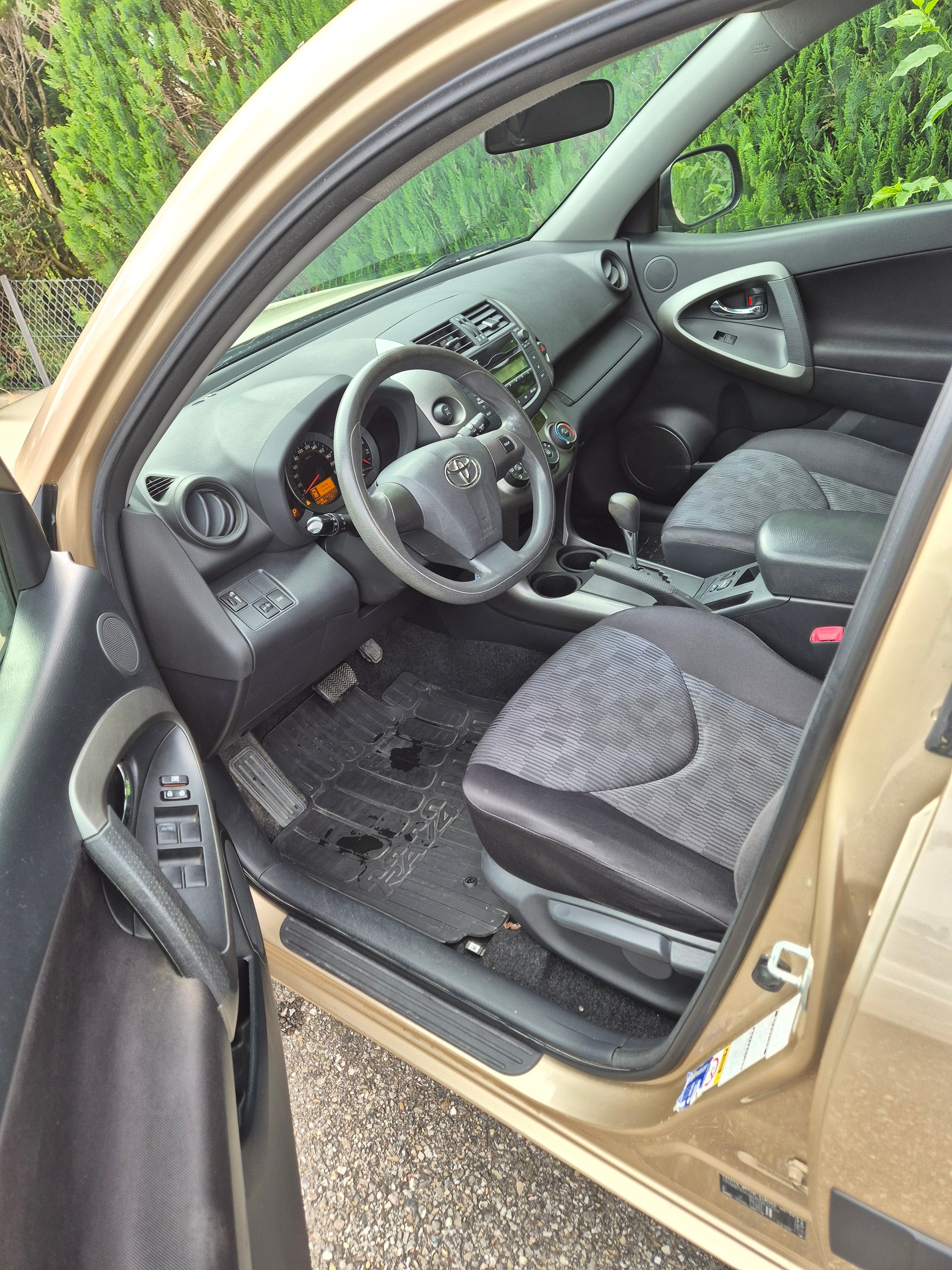 TOYOTA RAV-4 2.0 16V Linea Luna Multidrive-image-7