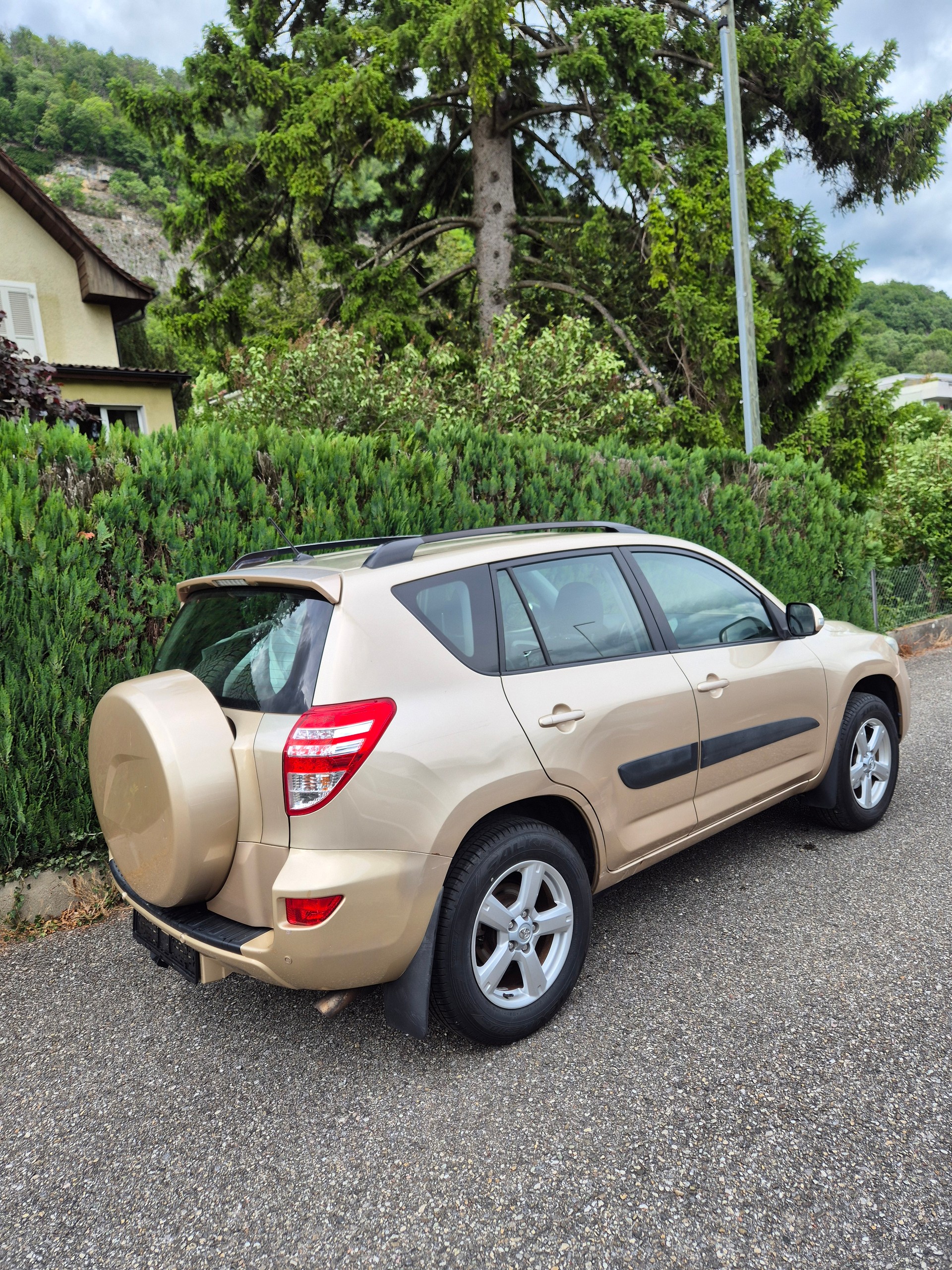 TOYOTA RAV-4 2.0 16V Linea Luna Multidrive