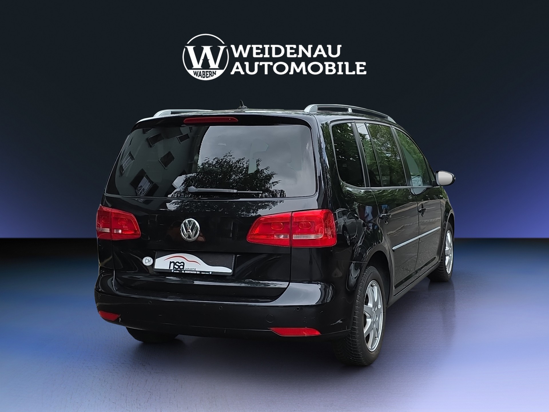 VW Touran 2.0 TDI Highline-image-5