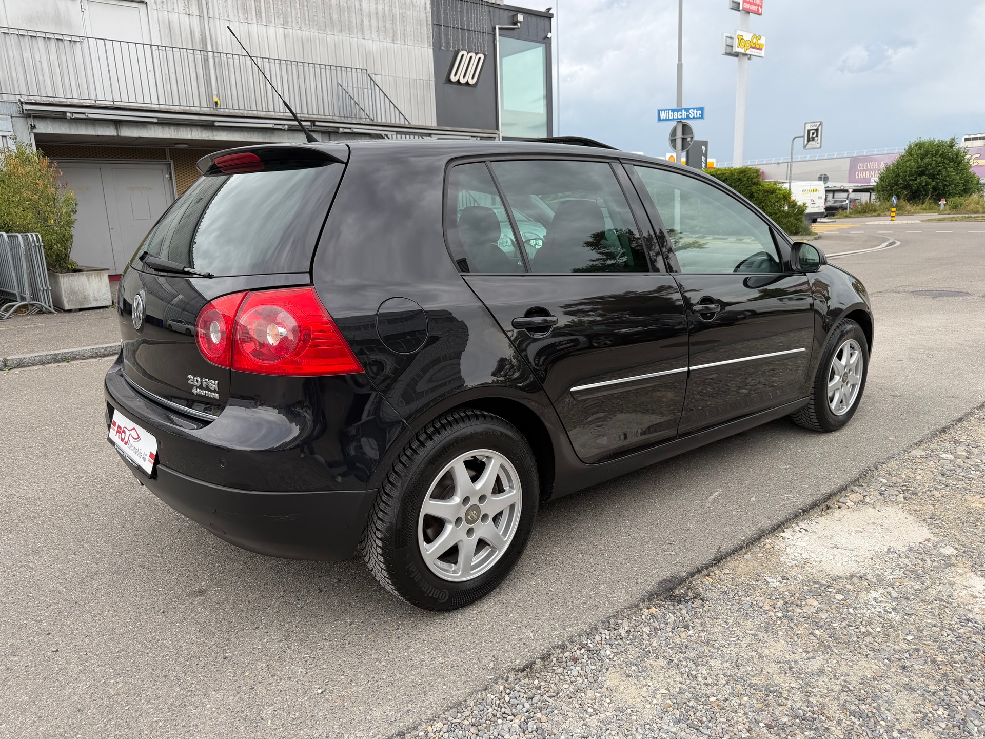 VW Golf 2.0 FSI Comfortline 4Motion-image-4