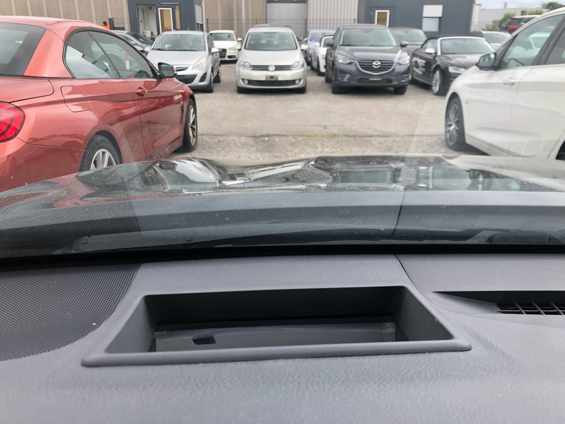 TOYOTA Camry 2.5 HSD e-CVT Premium-image-8