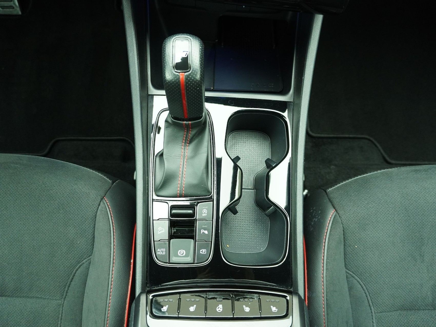 HYUNDAI Tucson 1.6 T-GDi N-Line 4WD-image-15