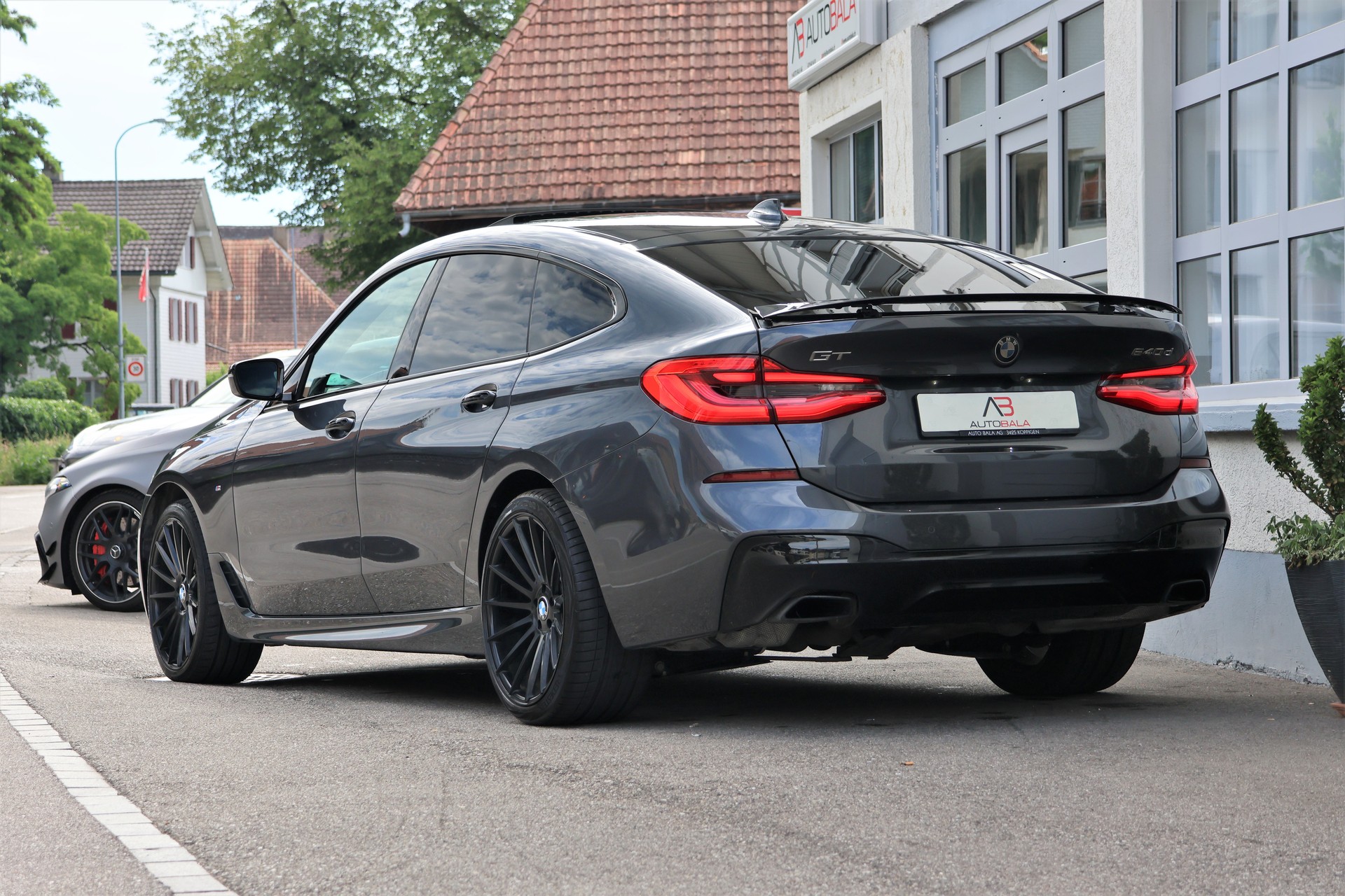 BMW 640d GT xDrive Steptronic (CH)-showroom-element-2