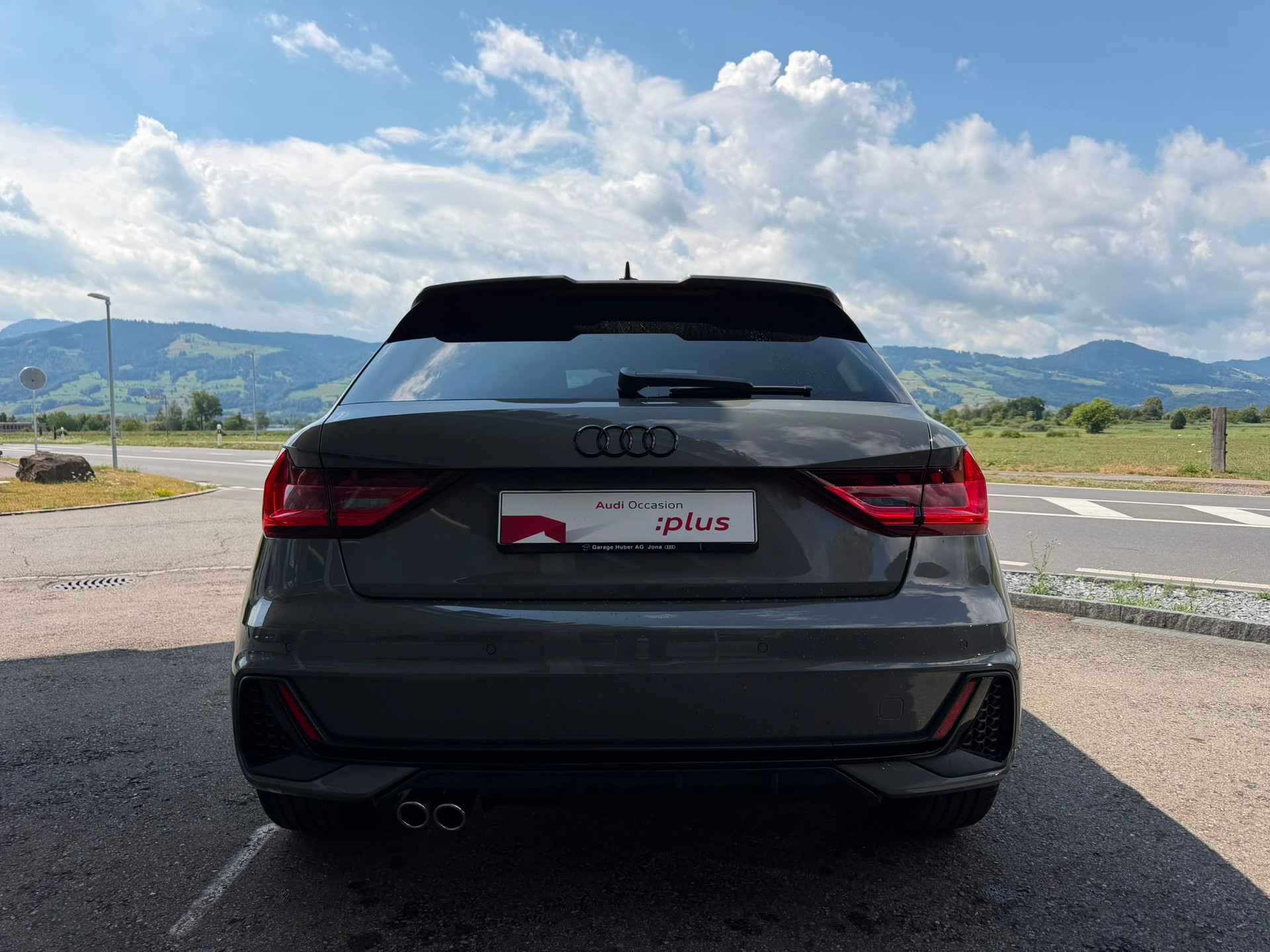 AUDI A1 Sportback 40 TFSI S Line S-tronic-image-3