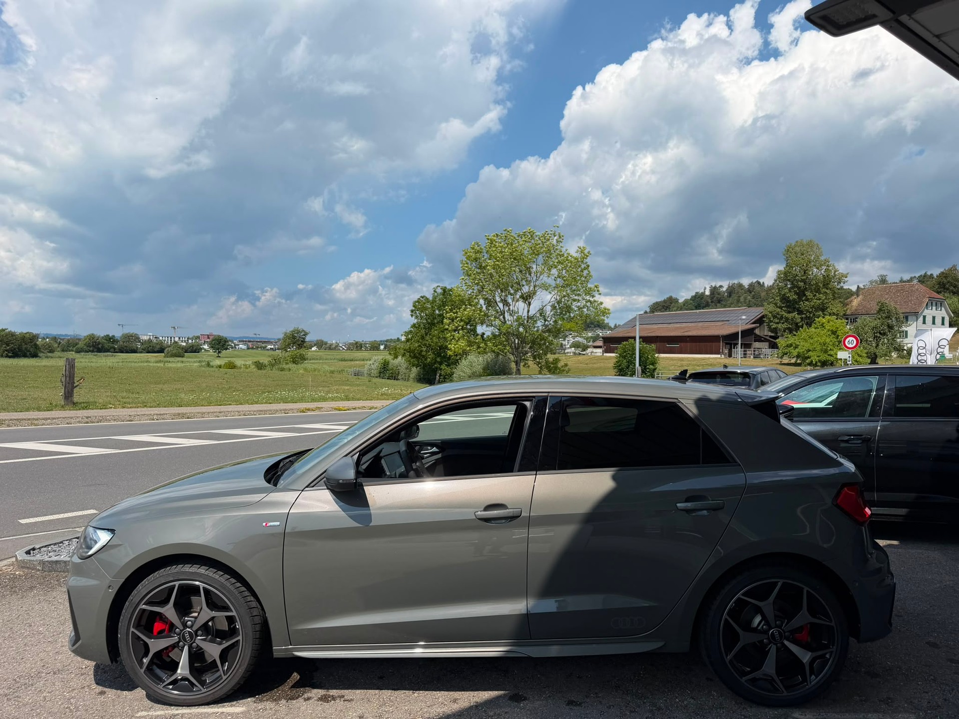 AUDI A1 Sportback 40 TFSI S Line S-tronic-image-4