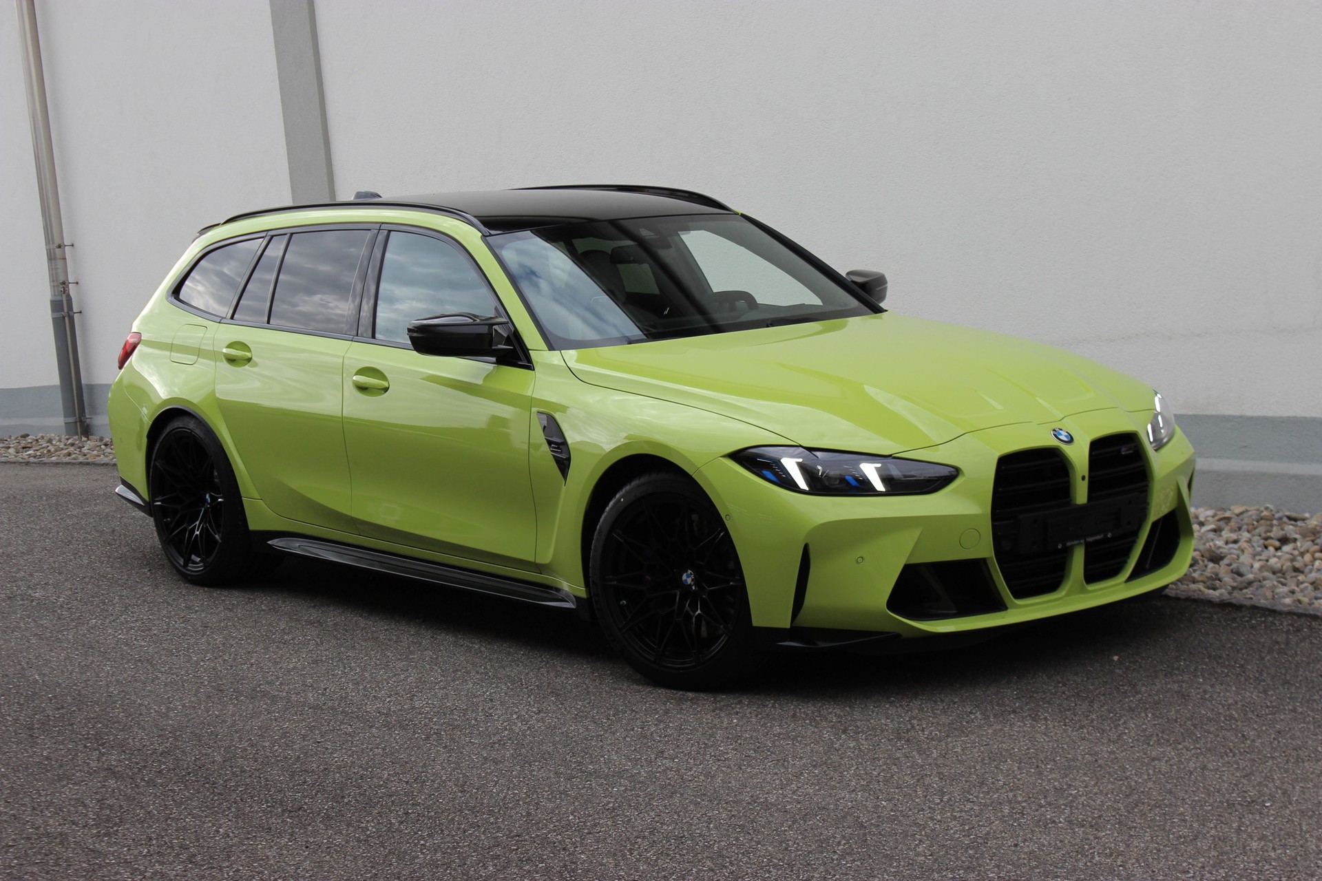 BMW M3 Competition M xDrive Touring Individual *SAO PAULO GELB*-image-2