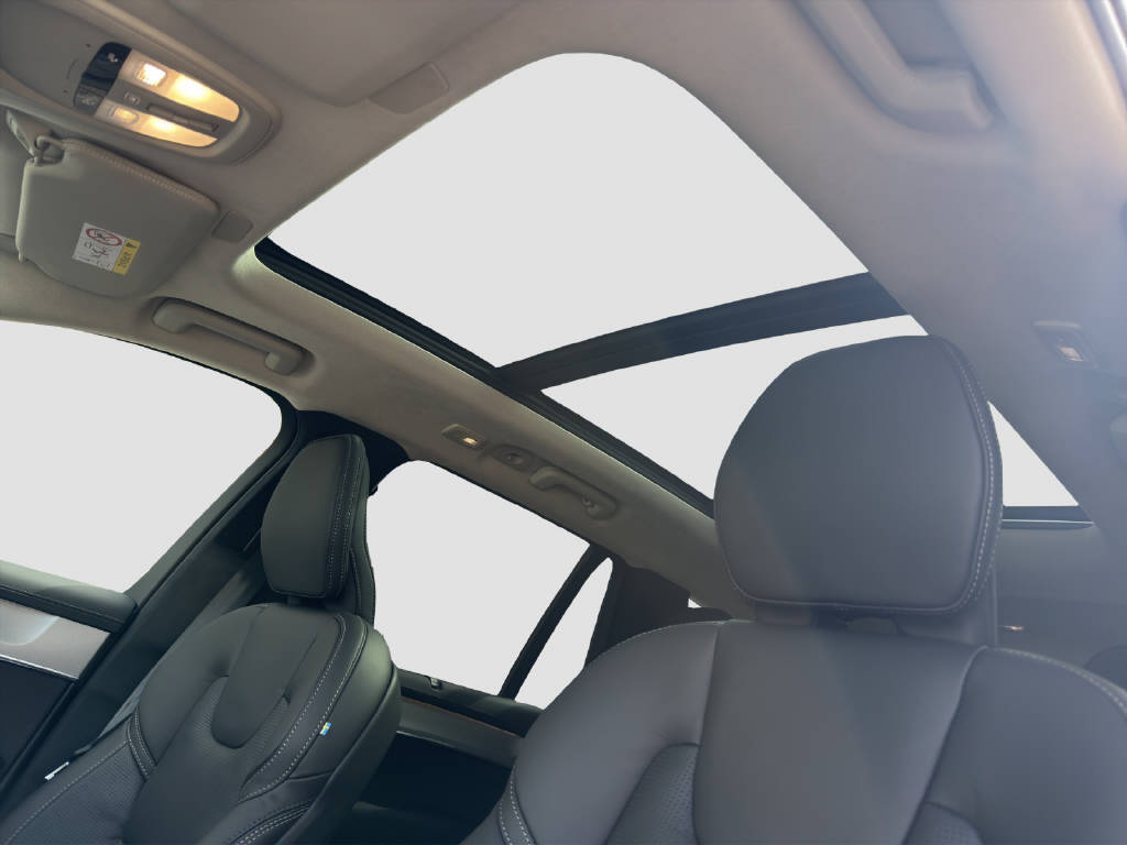 VOLVO XC90 2.0 T8 TE XCLUSIVE Edition Dark eAWD-image-11