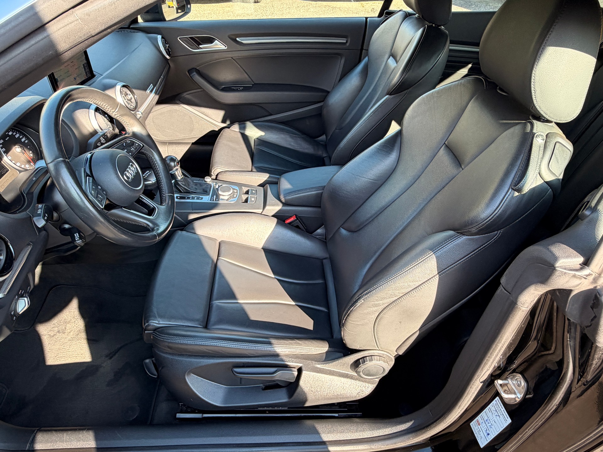 AUDI A3 Cabriolet 1.4 TFSI Sport S-tronic-image-9