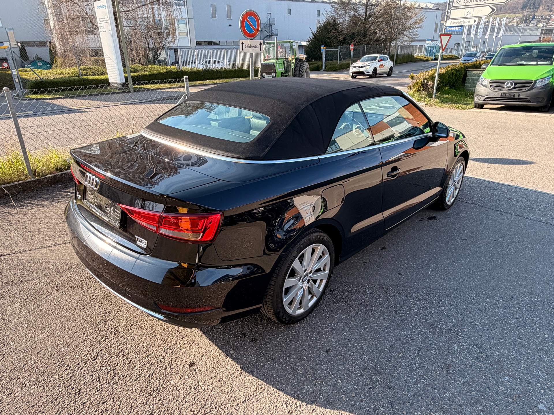 AUDI A3 Cabriolet 1.4 TFSI Sport S-tronic-image-4