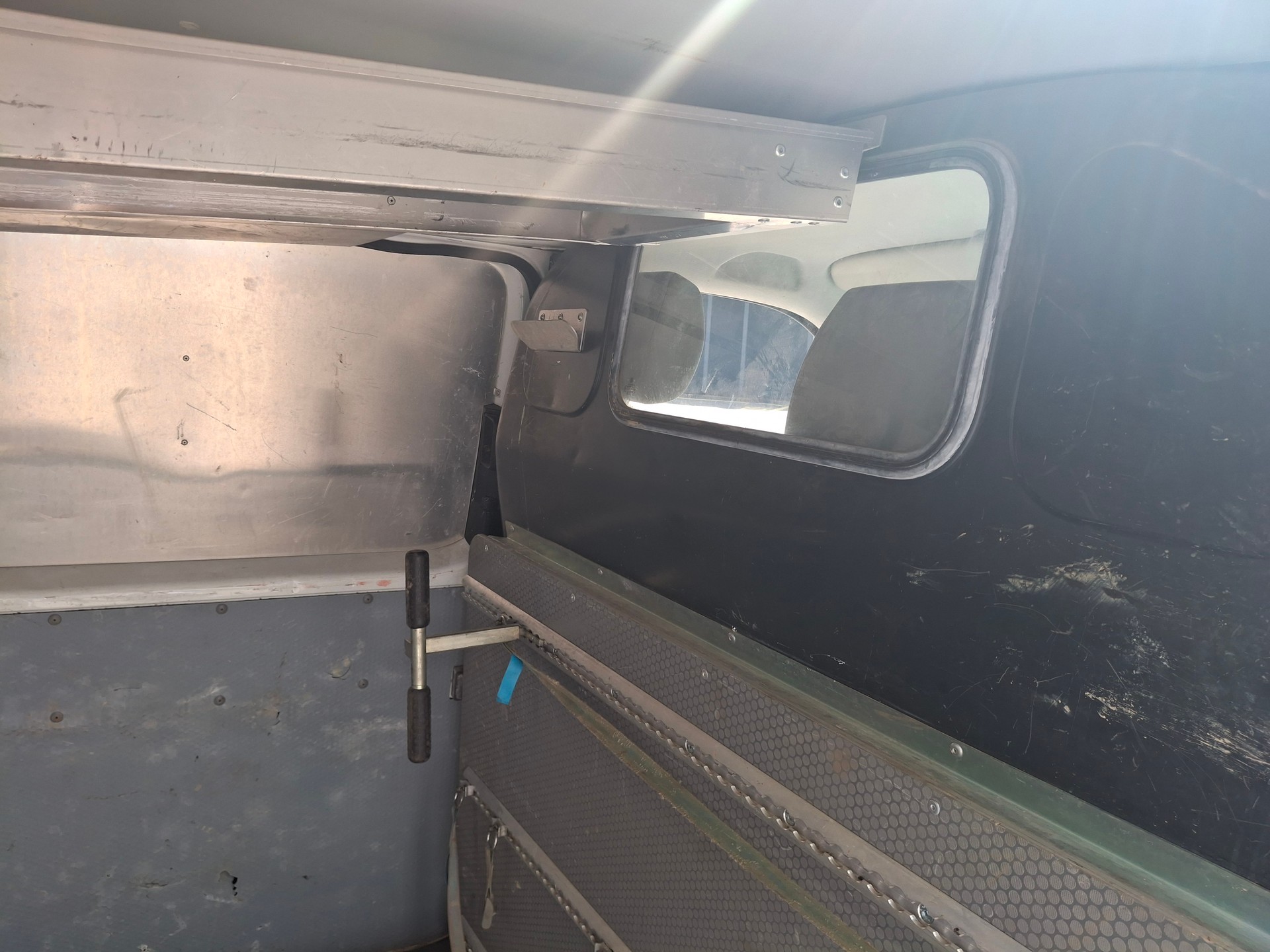VW T5 2.0 TDI 4Motion-image-21