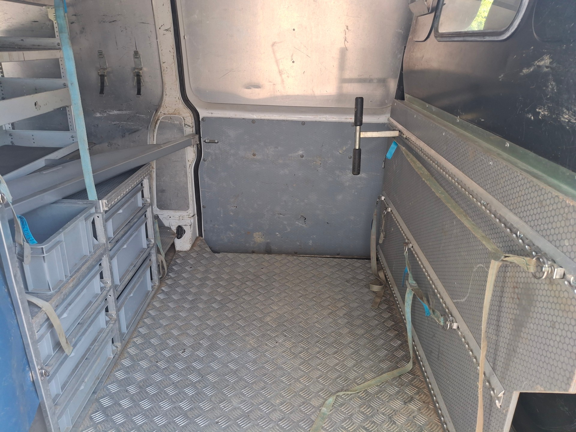 VW T5 2.0 TDI 4Motion-image-27