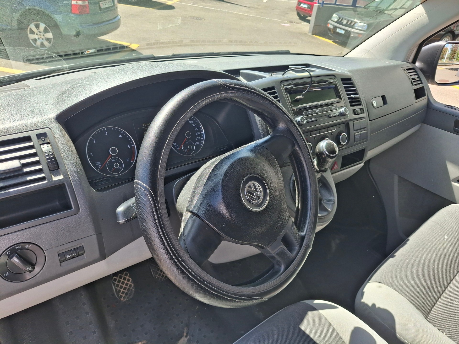 VW T5 2.0 TDI 4Motion-image-25