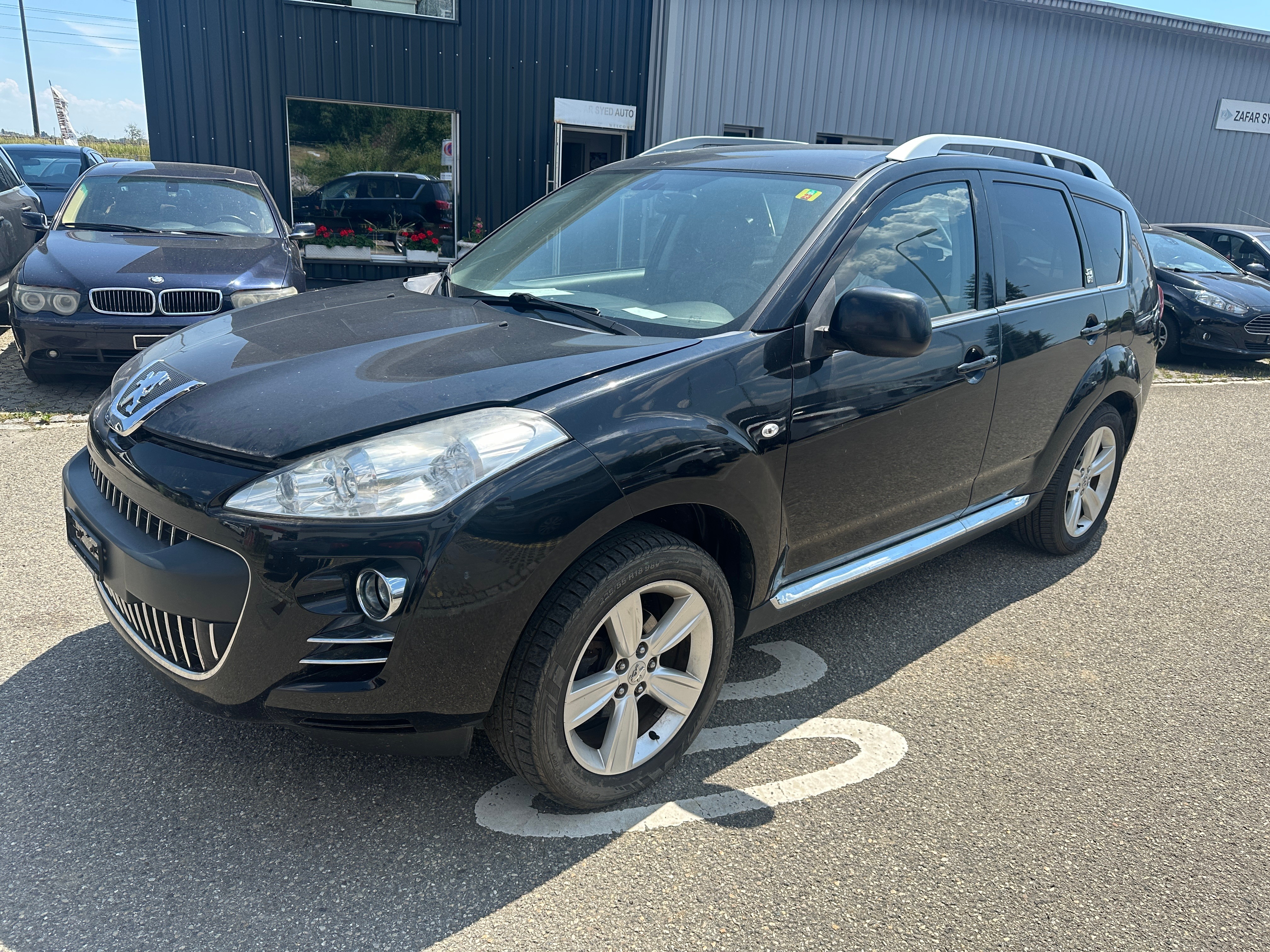 Car photo