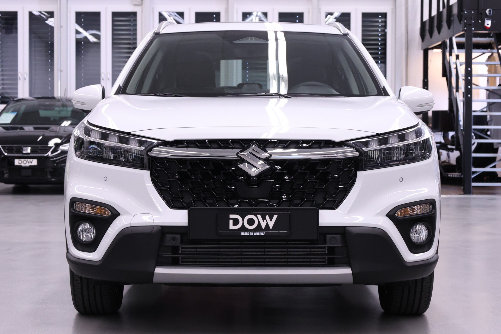 SUZUKI S-Cross 1.4 T Compact Top Hybrid 4x4-image-3