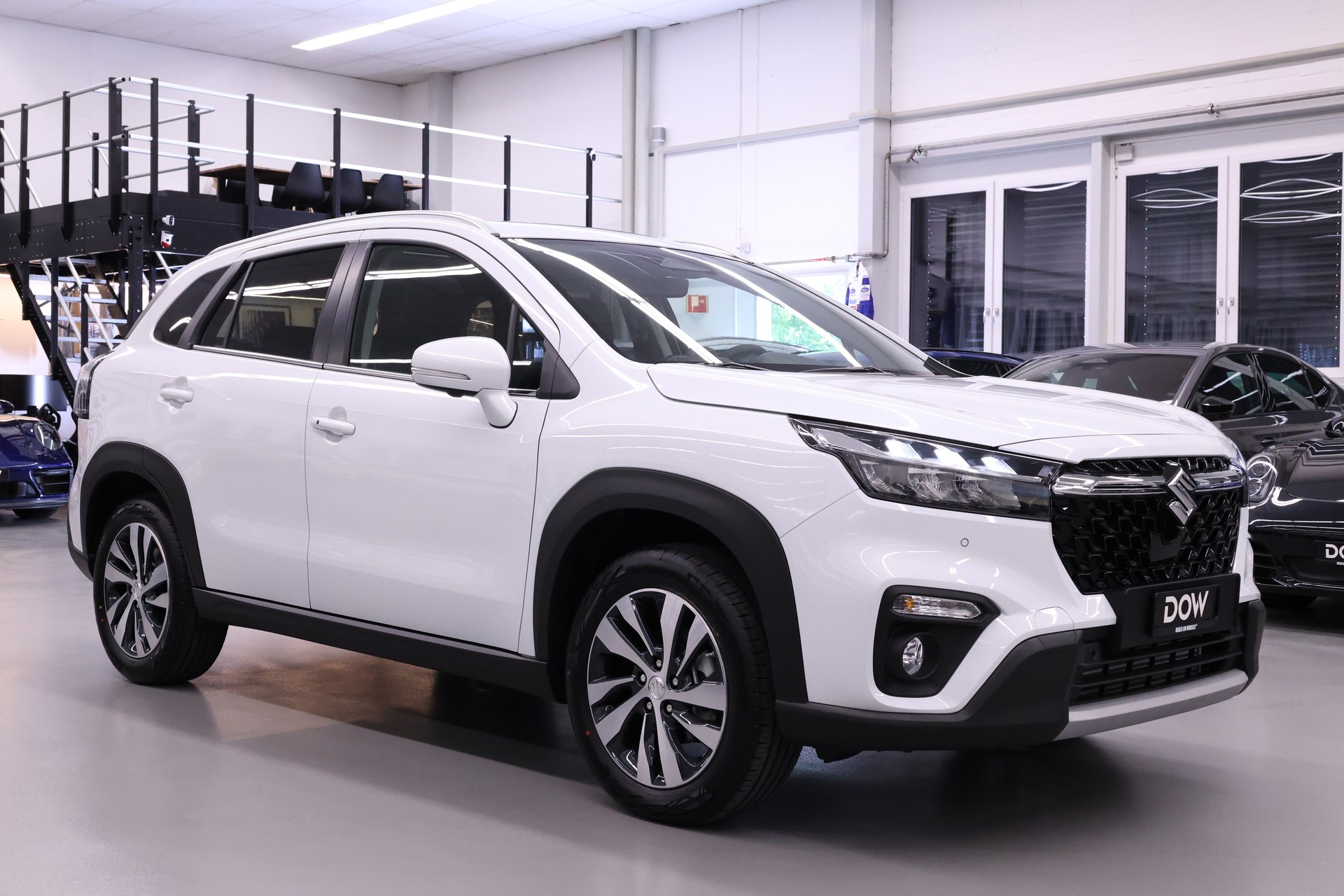 SUZUKI S-Cross 1.4 T Compact Top Hybrid 4x4-showroom-element-1
