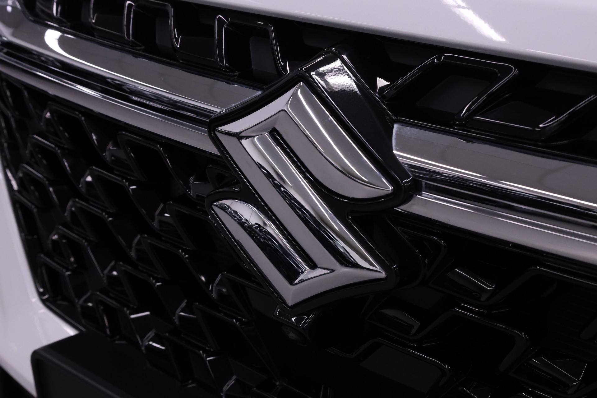 SUZUKI S-Cross 1.4 T Compact Top Hybrid 4x4-image-10