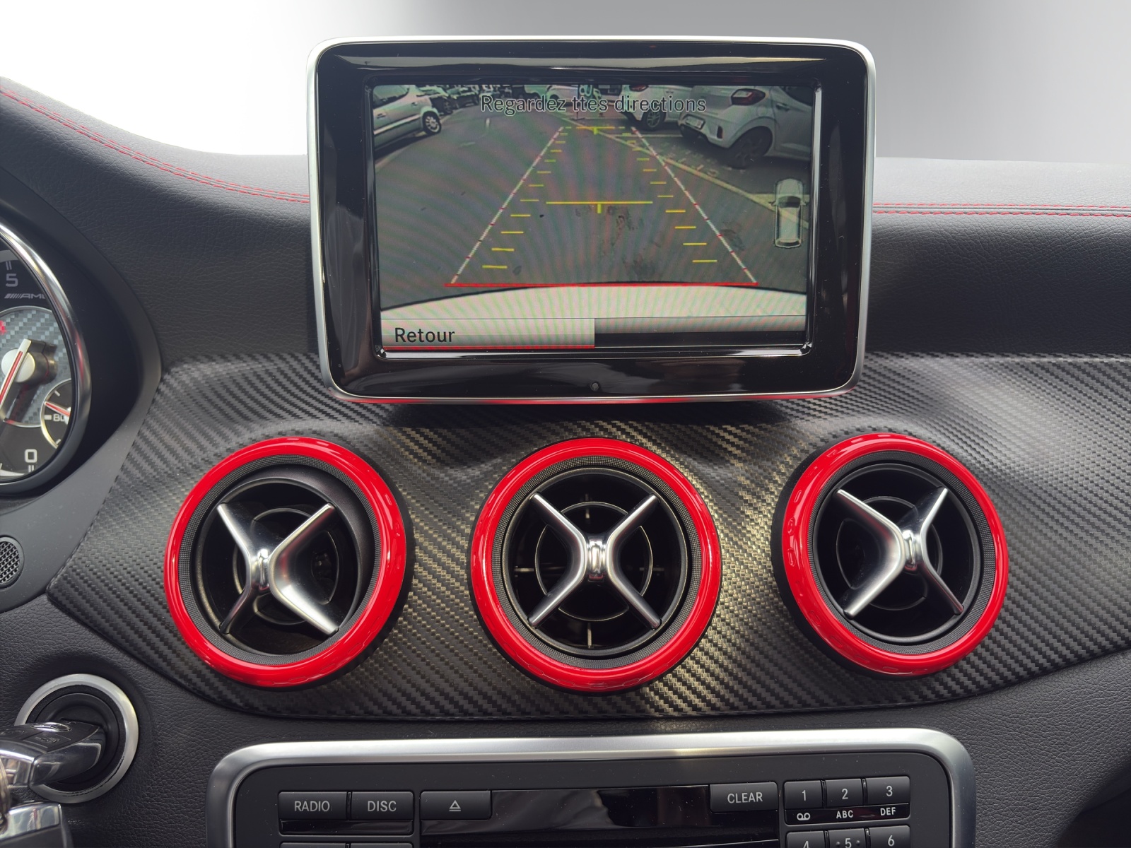 MERCEDES-BENZ GLA 45 AMG 4Matic 7G-DCT-image-13