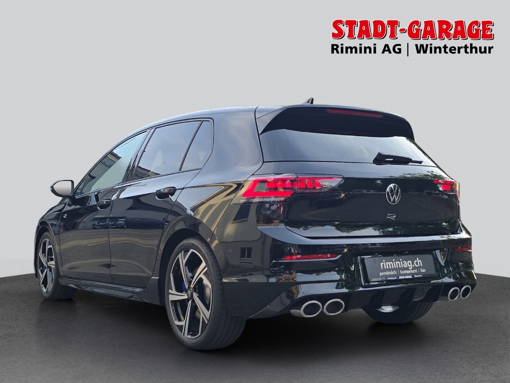VW Golf VIII 2.0 TSI R DSG 4motion-image-4