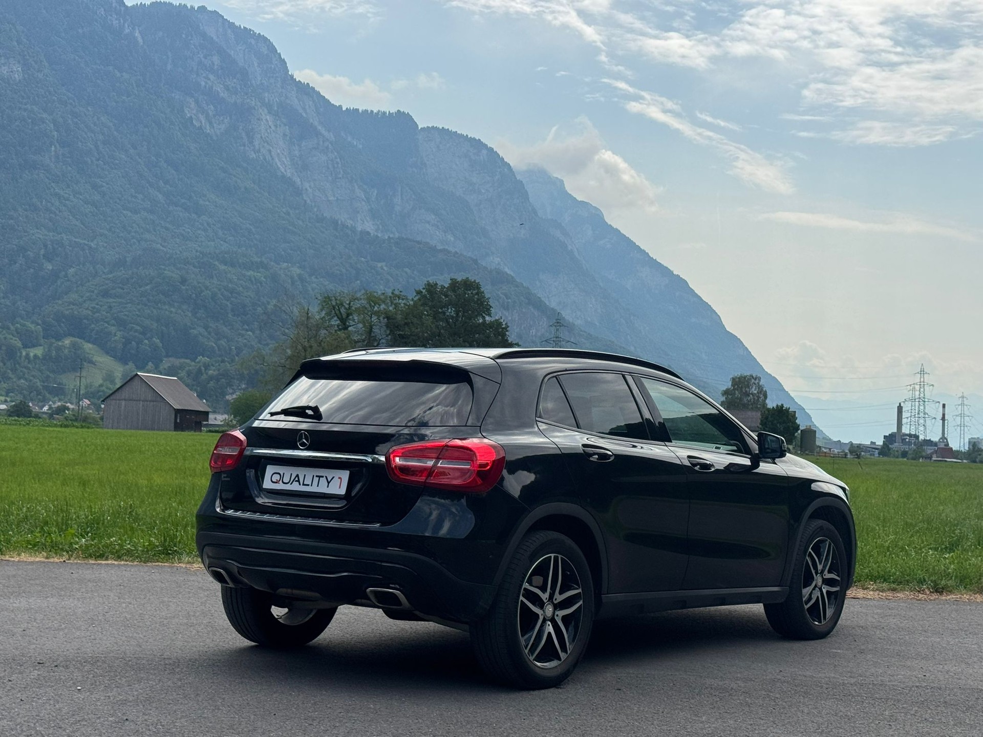 MERCEDES-BENZ GLA 200 CDI Swiss Star Edition Urban 4Matic 7G-DCT-image-8