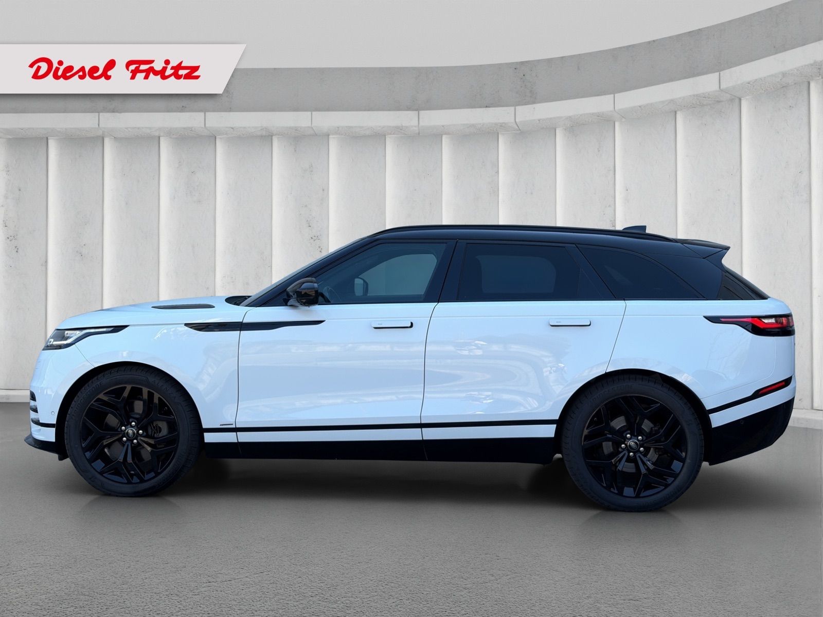 LAND ROVER Range Rover Velar R-Dynamic D 300 I6 MHEV HSE Automatic-image-1